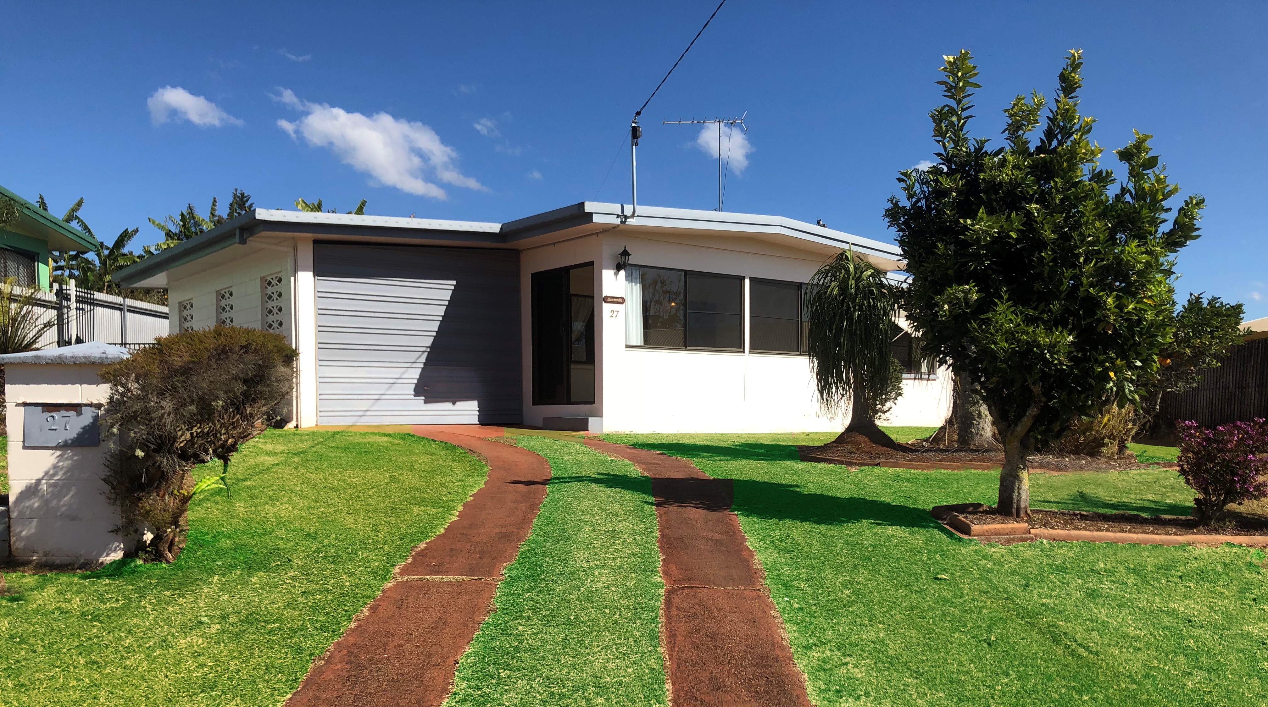 27 Cumbrian Avenue, Atherton