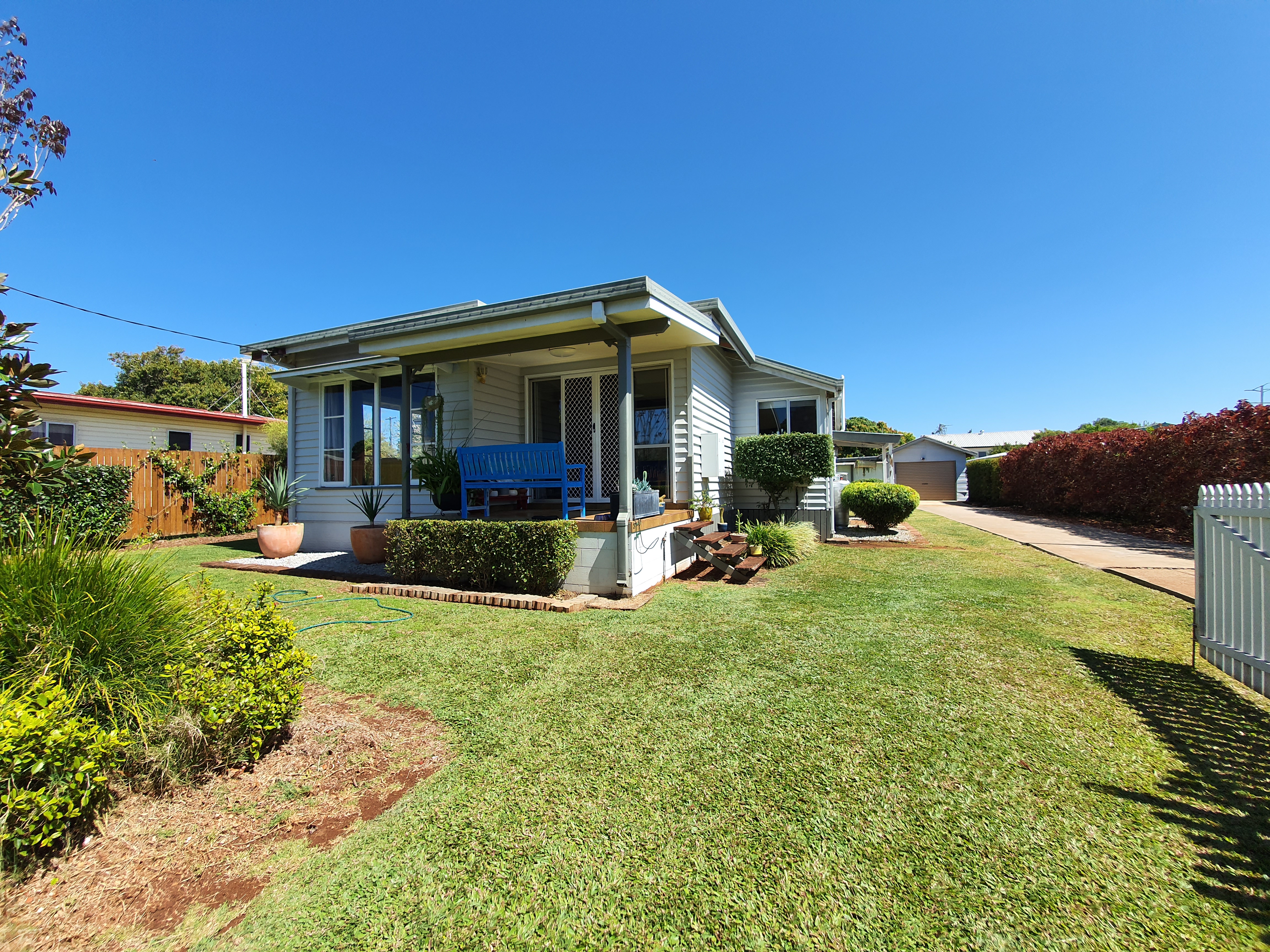 18 Golf Links Road, Atherton