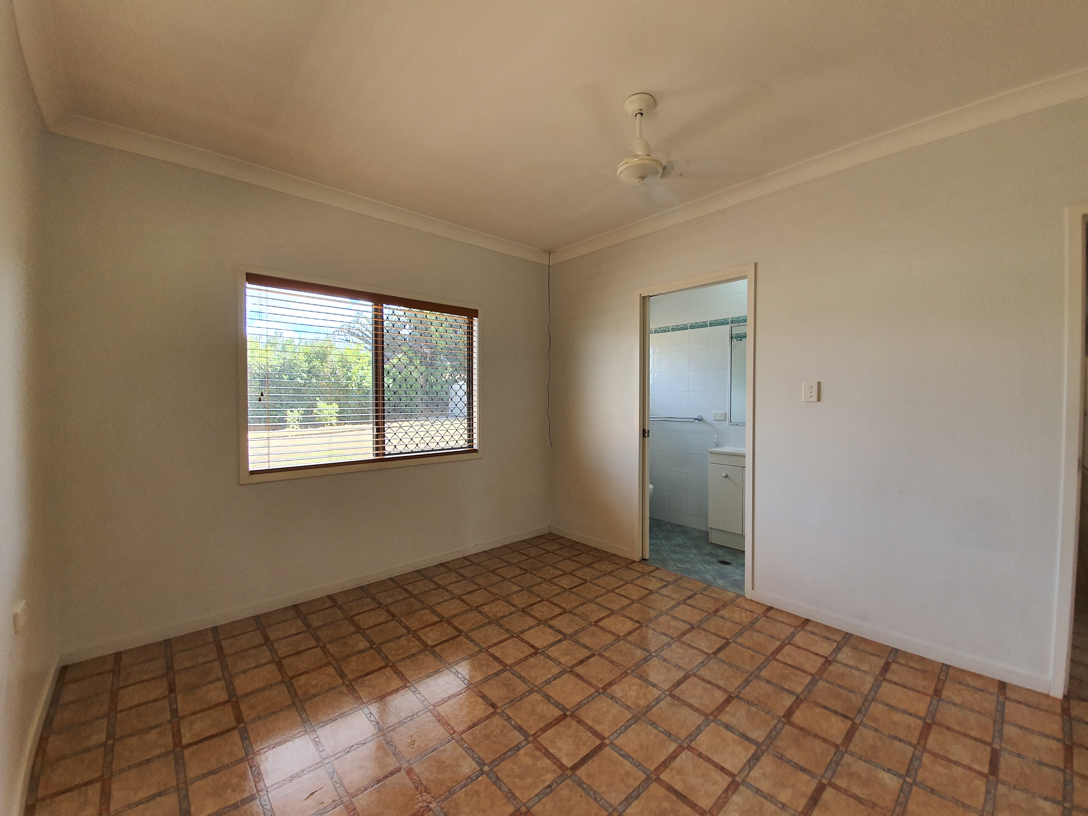 24 Mercurio Close, Tolga