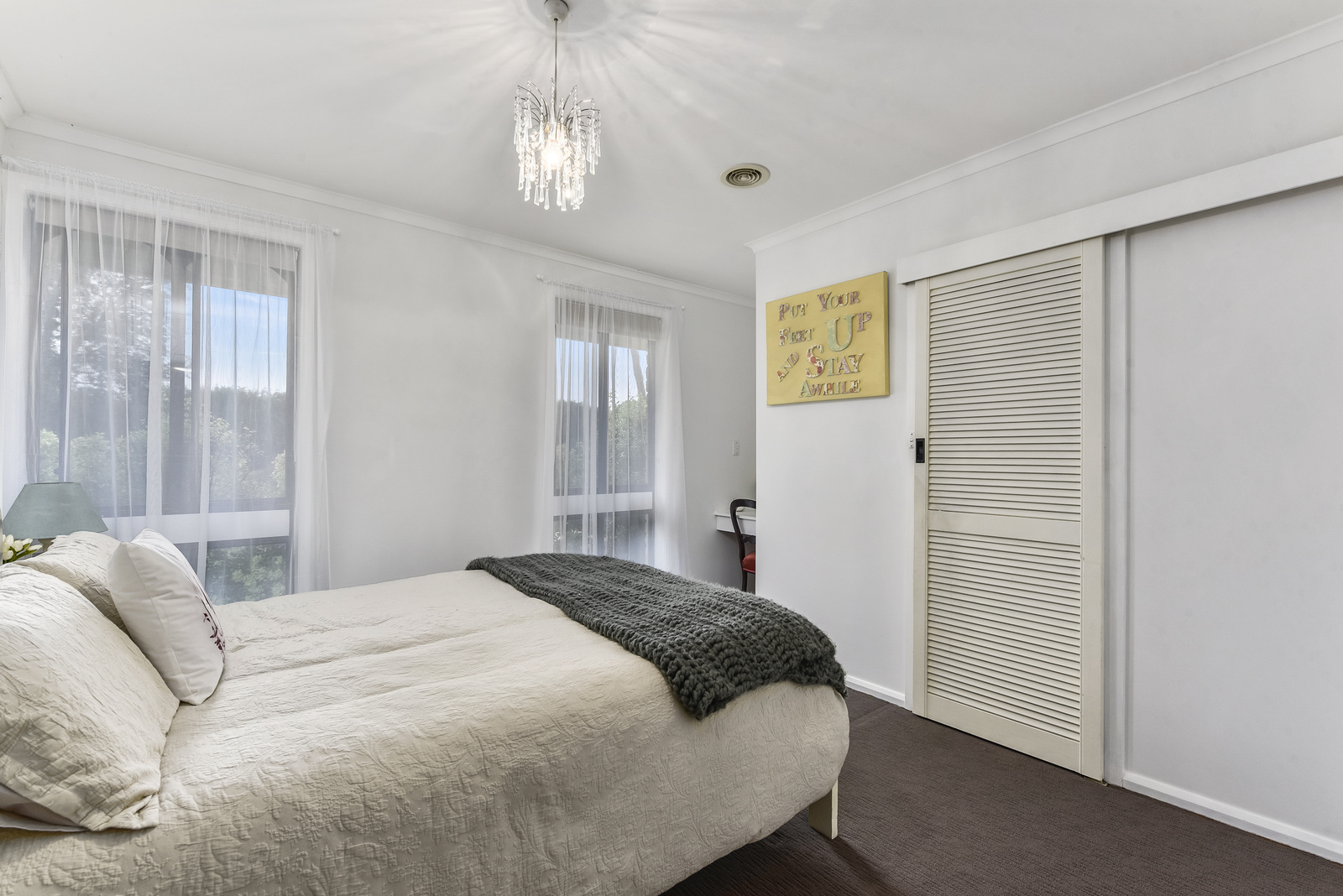 18 Billing Road, Worrolong