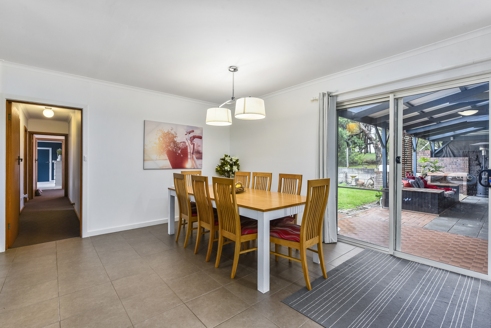 18 Billing Road, Worrolong
