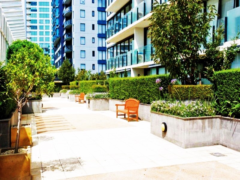 905 / 38 Bank Street, South Melbourne