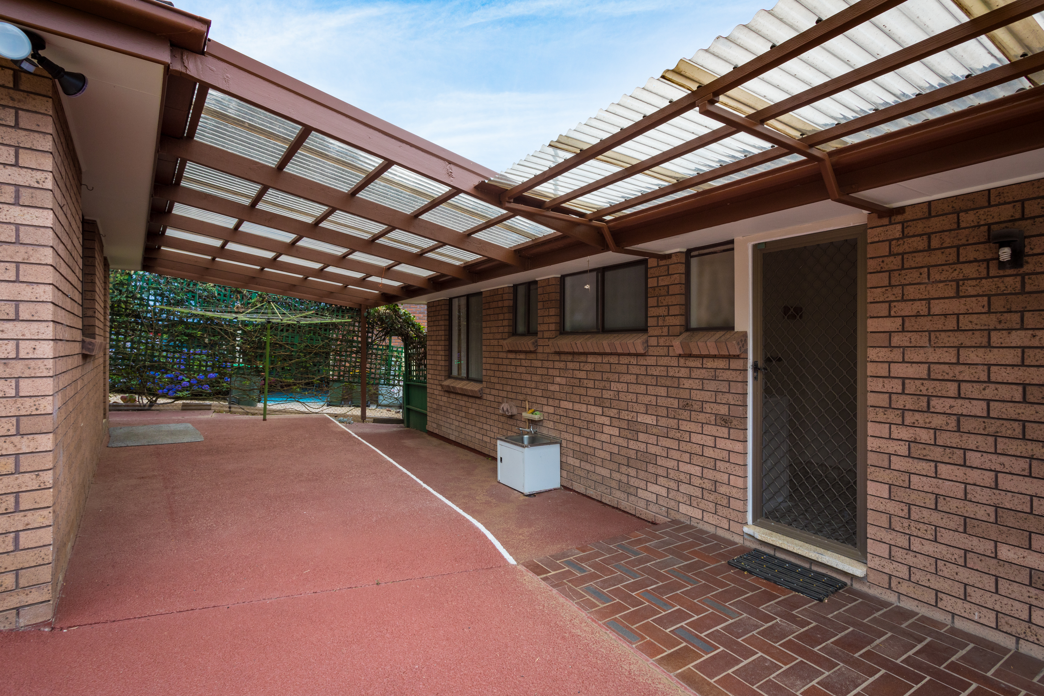 10 FISHERMANS CRESCENT, North Narooma