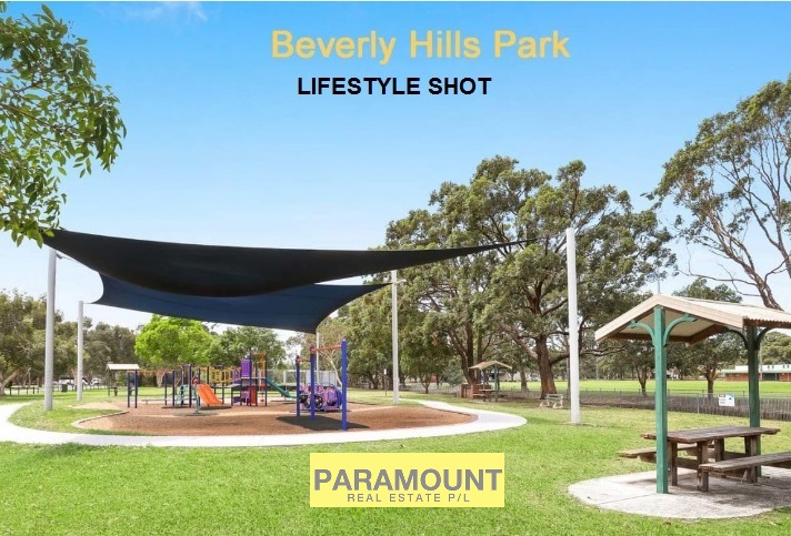 52 Central Road, Beverly Hills