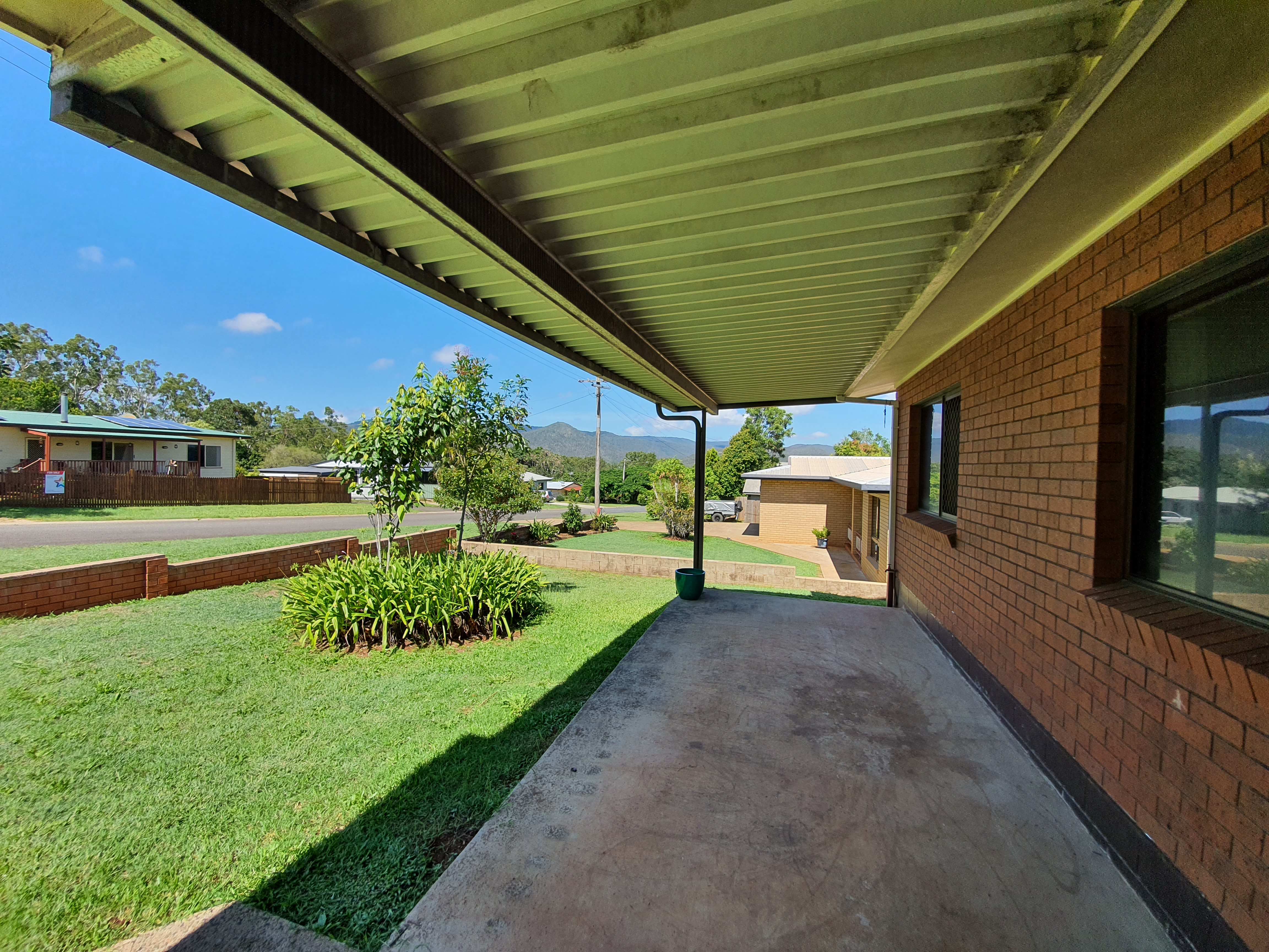 22 Fifth Avenue, Atherton