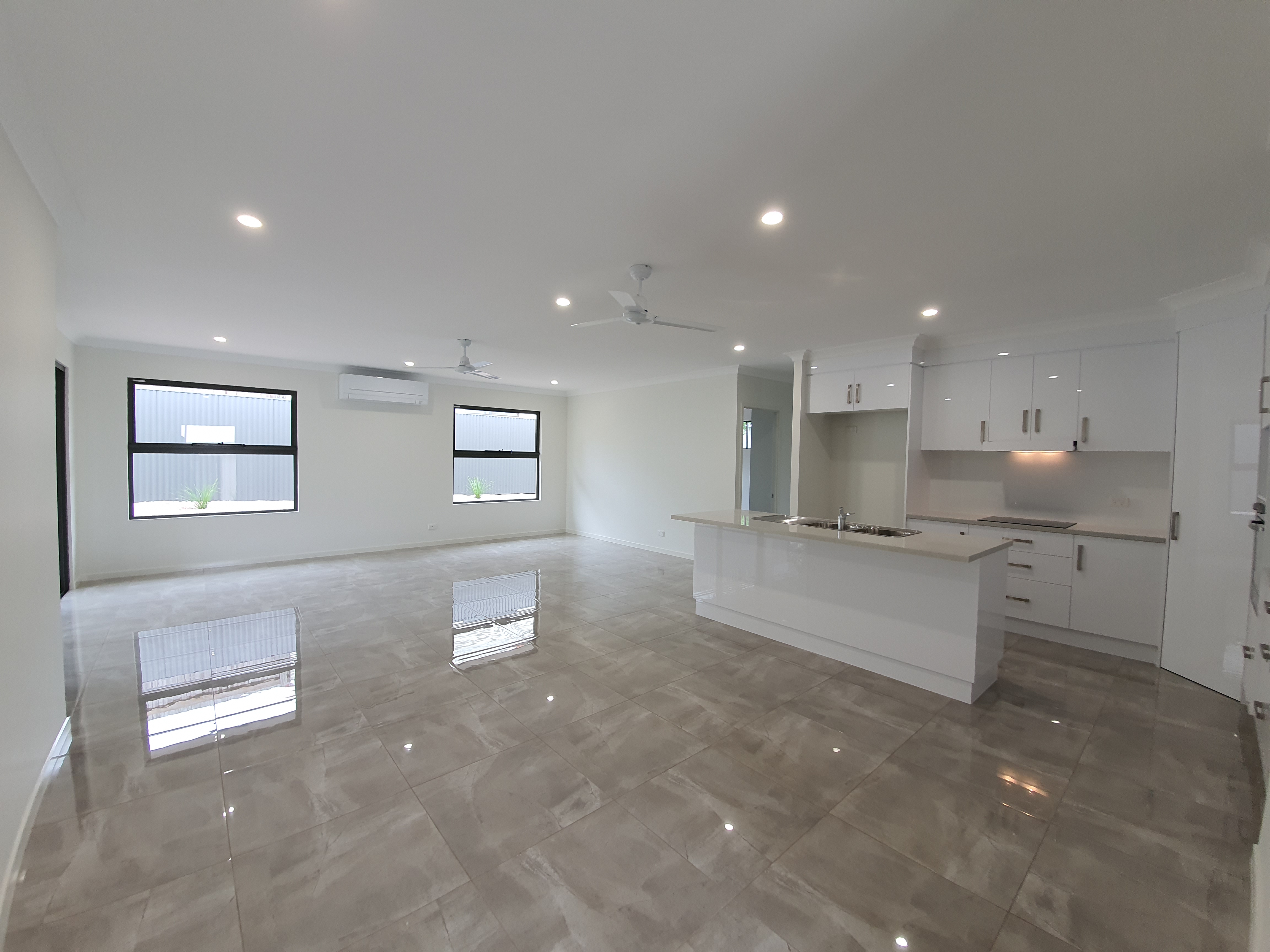 44 Twelfth Avenue, Atherton