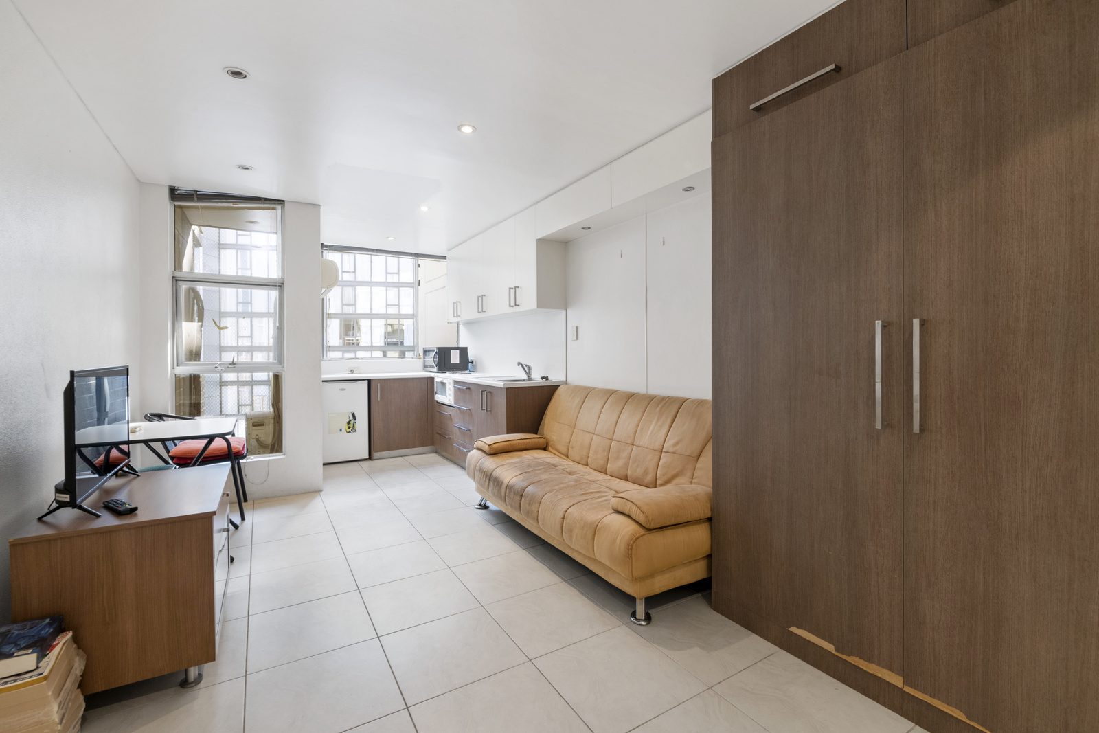 13 Waine st