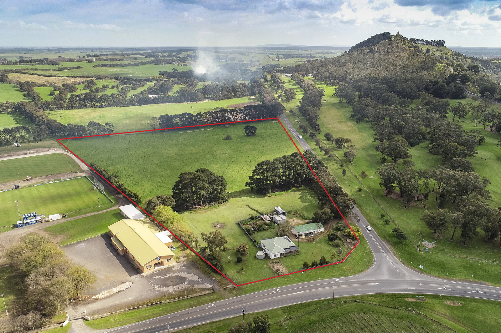 202 Grant Avenue, Moorak