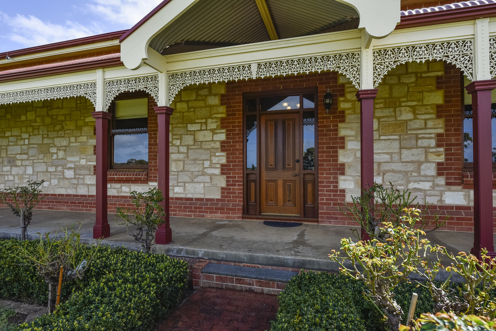45 Sassanowsky Road, Suttontown