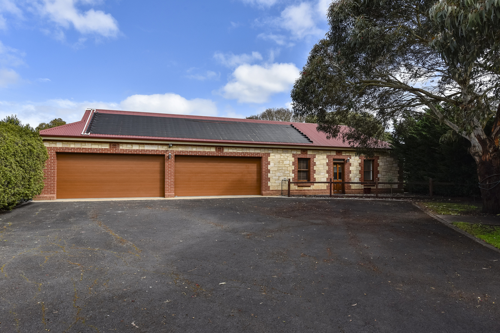 45 Sassanowsky Road, Suttontown