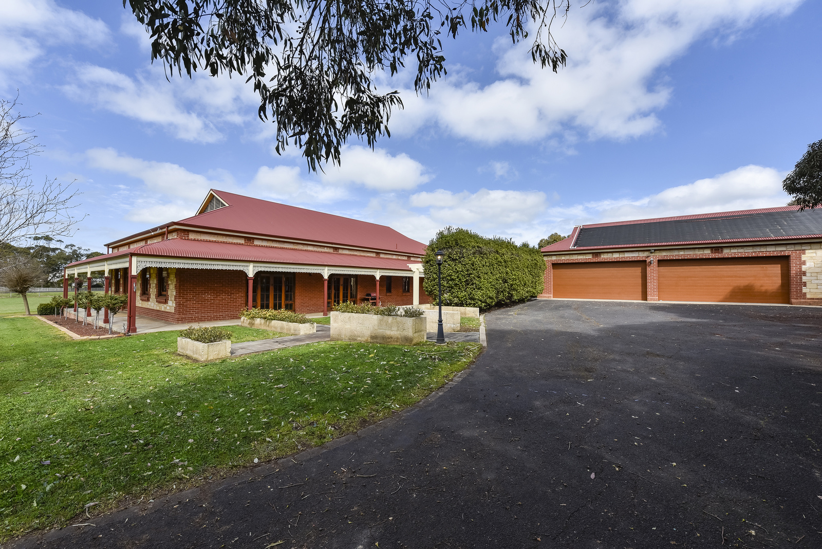 45 Sassanowsky Road, Suttontown