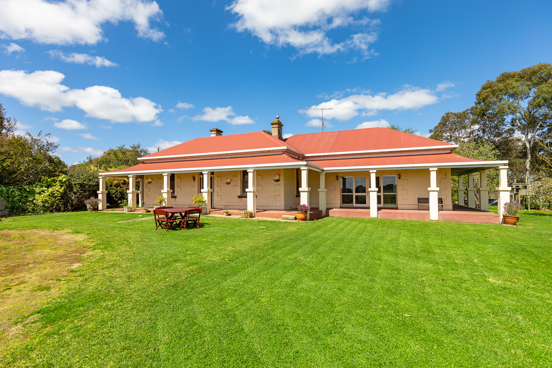 120 Square Mile Road, Square Mile