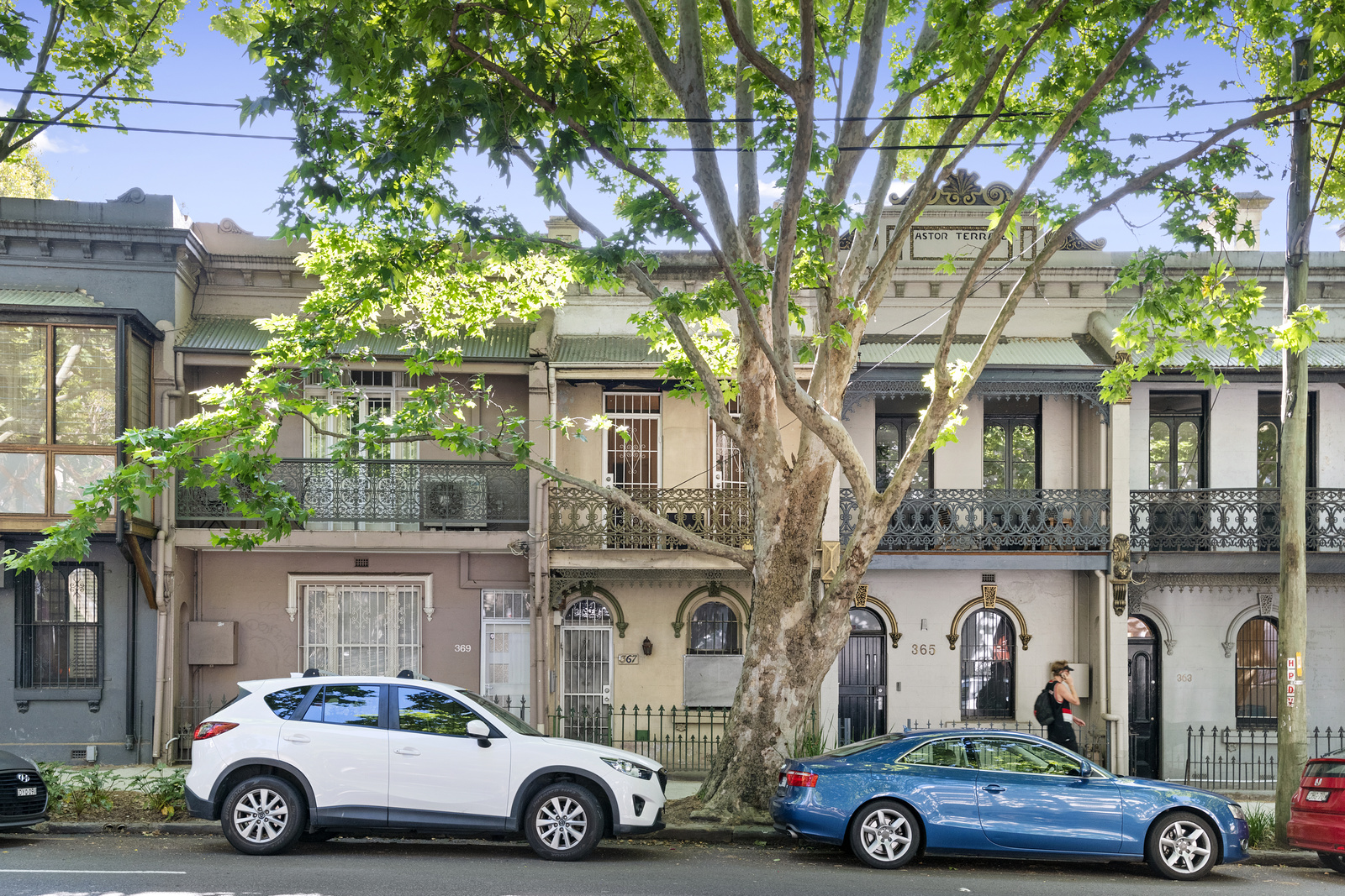 367 South Dowling Street