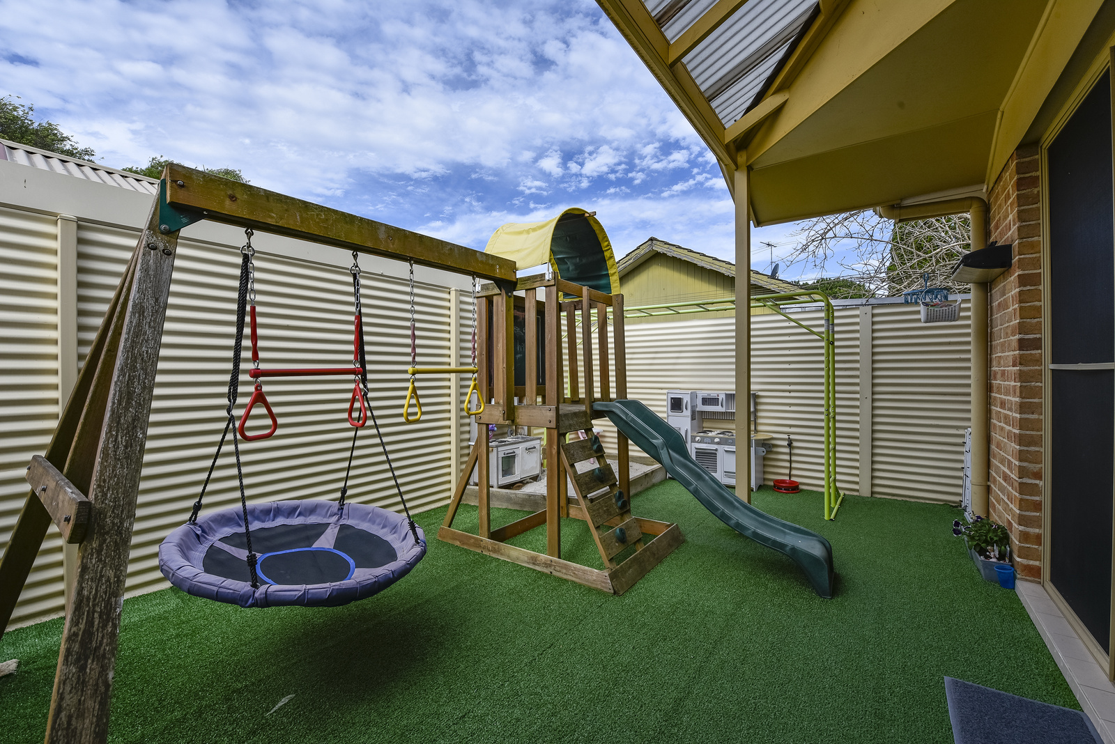 2 / 3 Henty Street, Mount Gambier