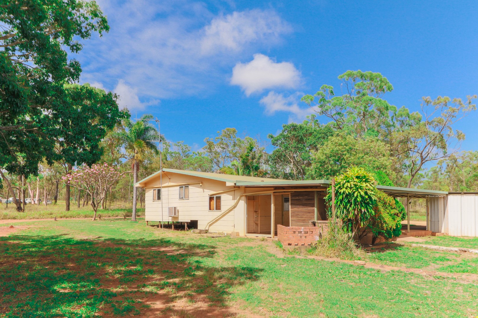 25 Topaz Street, Mount Garnet