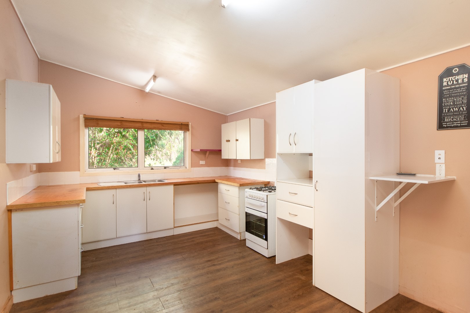 25 Topaz Street, Mount Garnet