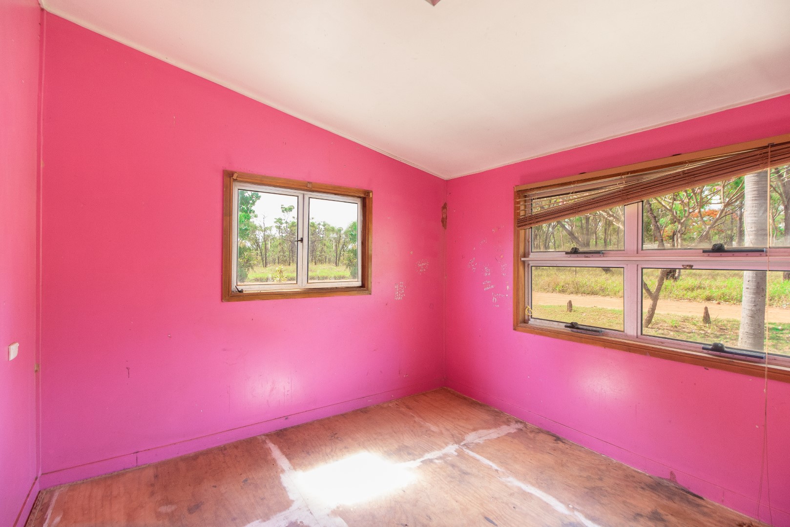 25 Topaz Street, Mount Garnet