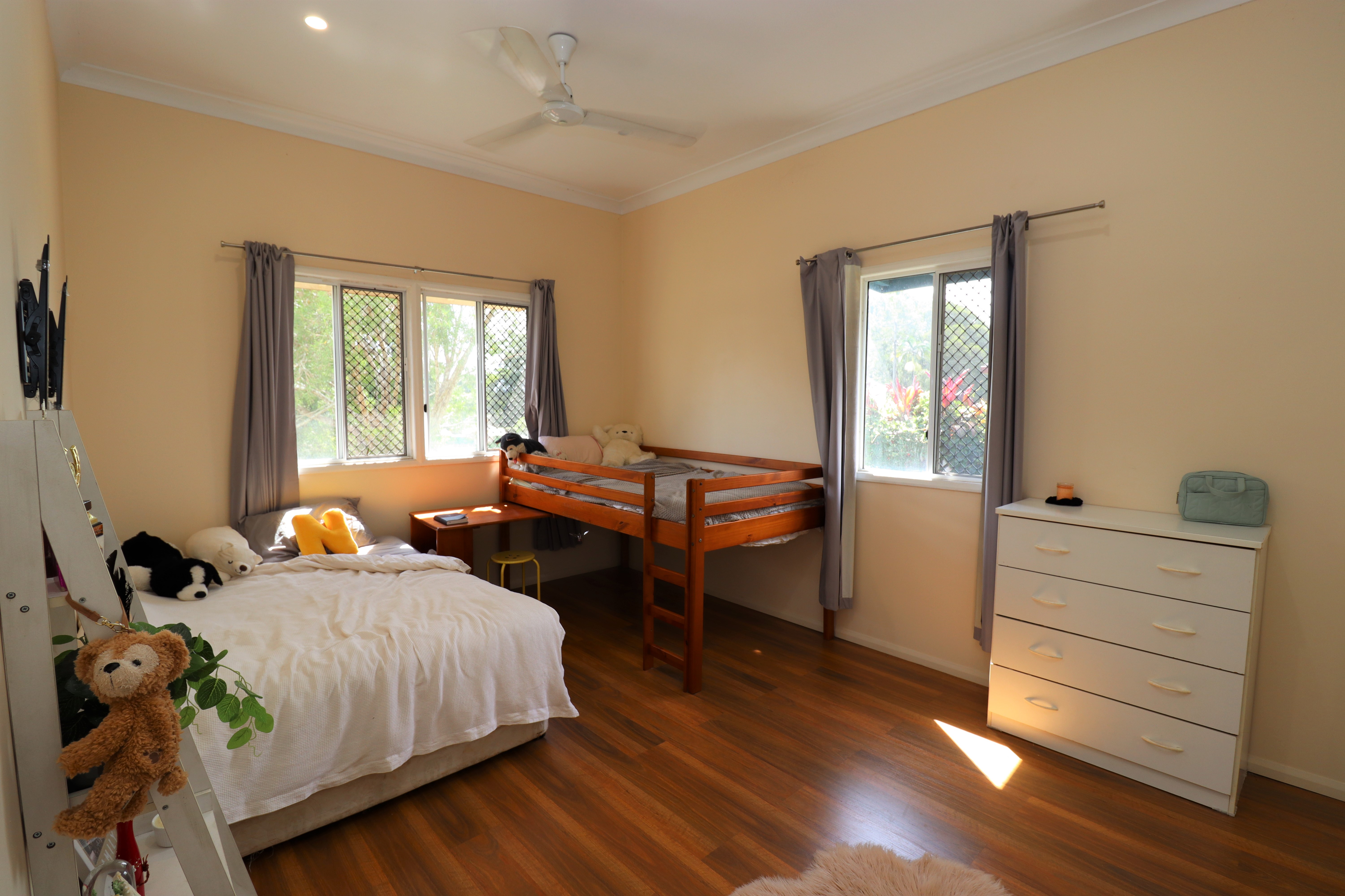 15 James Street, Malanda