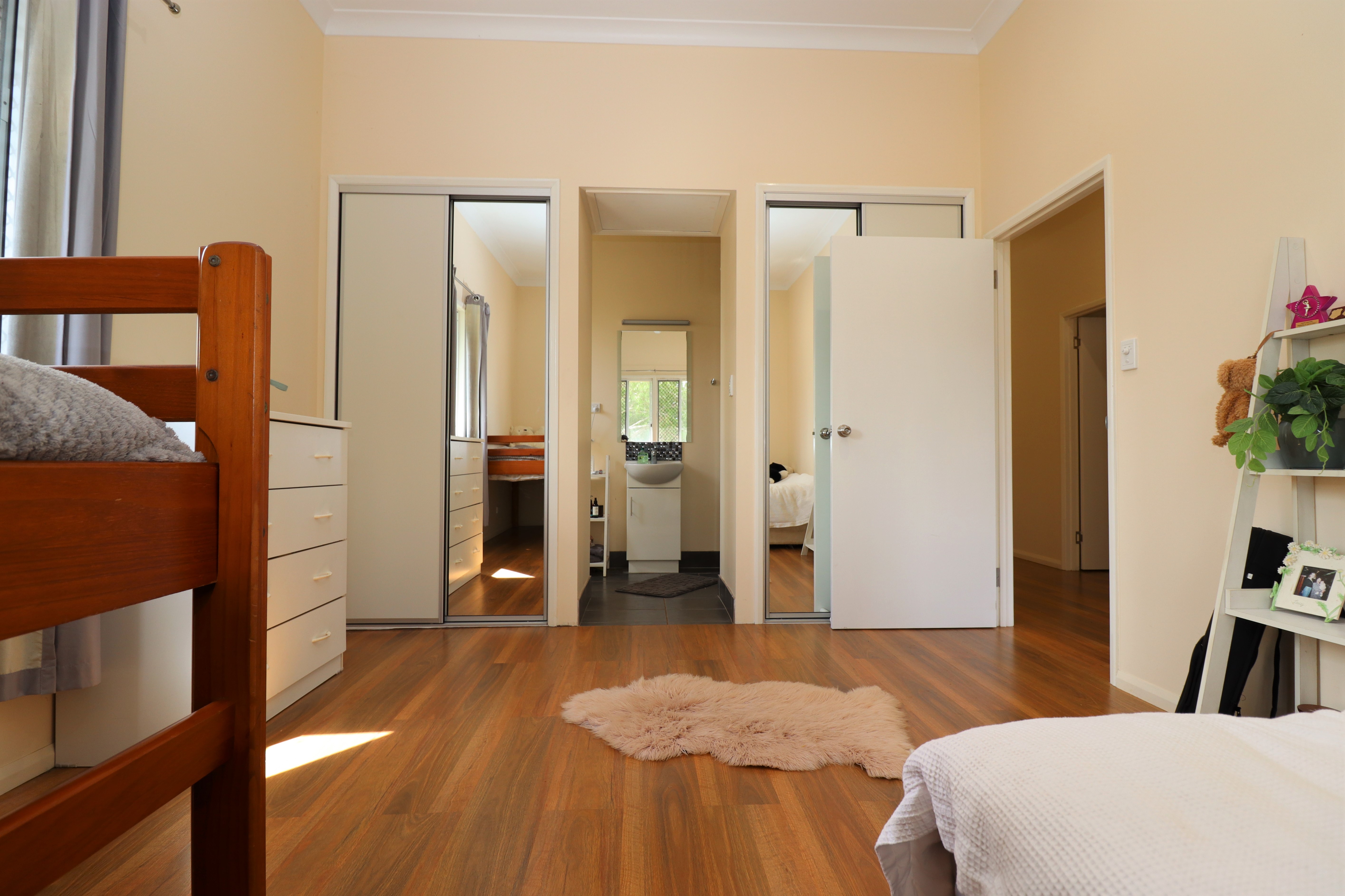 15 James Street, Malanda