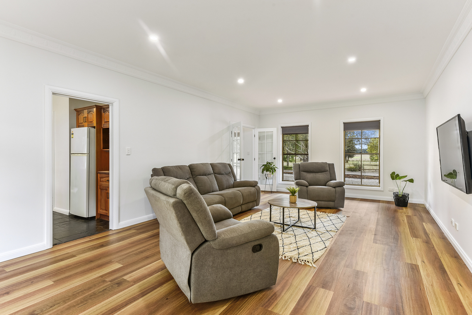 344 Hill Road, Yahl