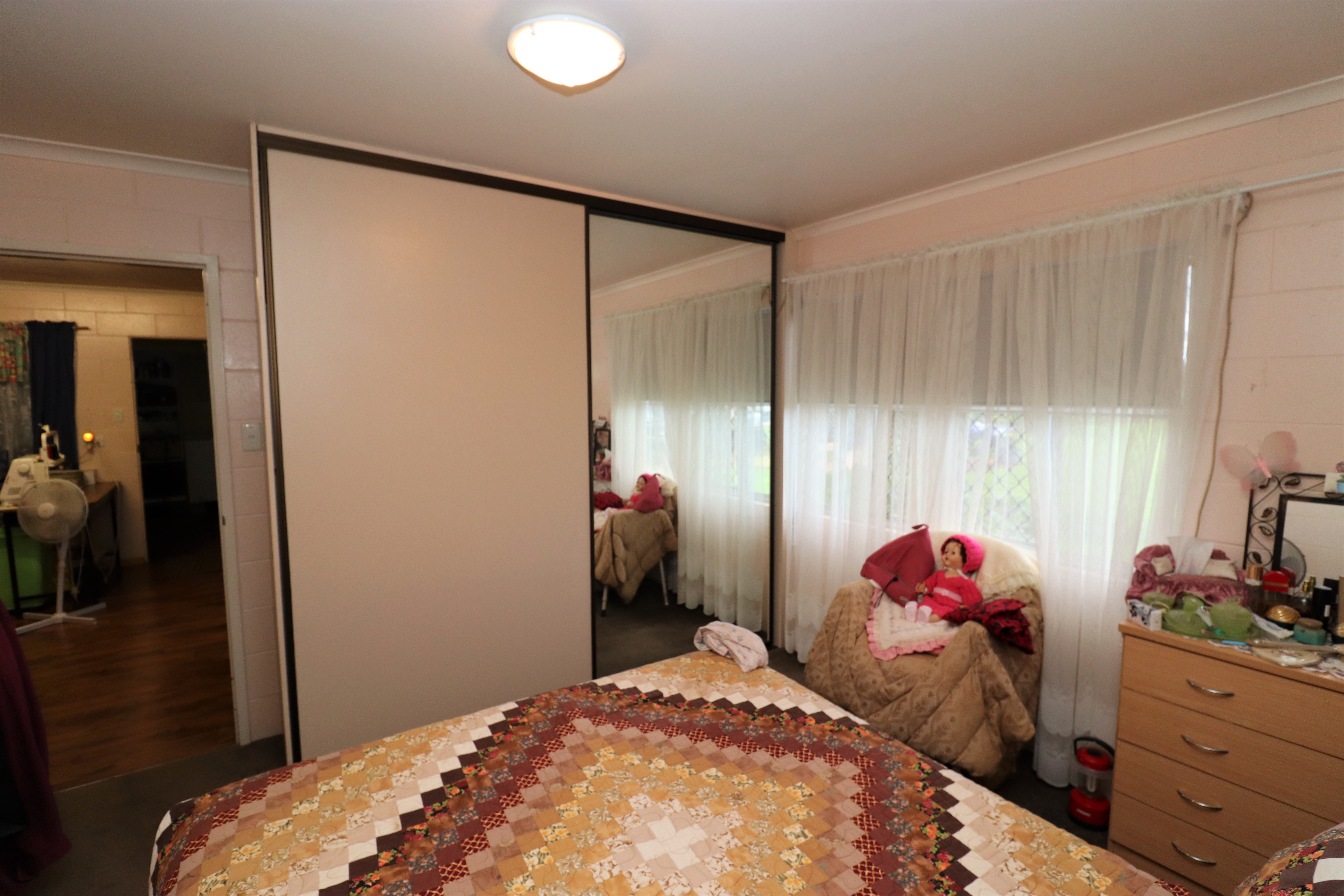 6 Poggioli Street, Kairi