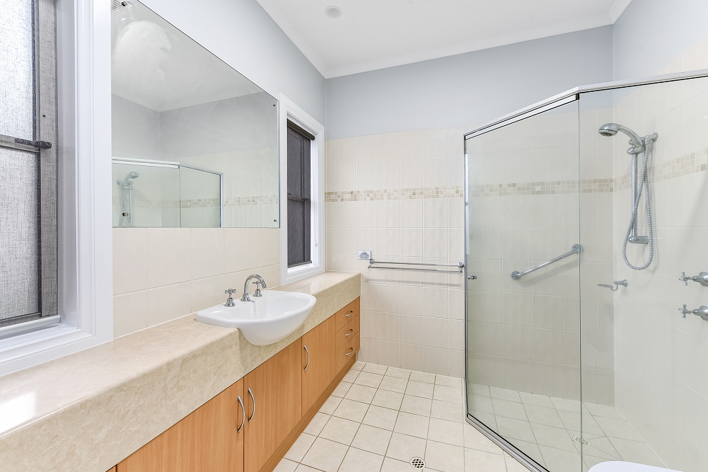 1 / 2 Red Oak Place, Mount Gambier