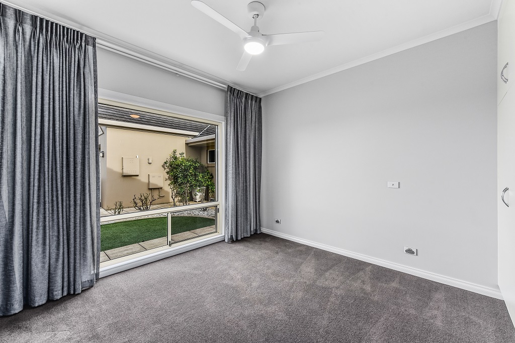 1 / 2 Red Oak Place, Mount Gambier