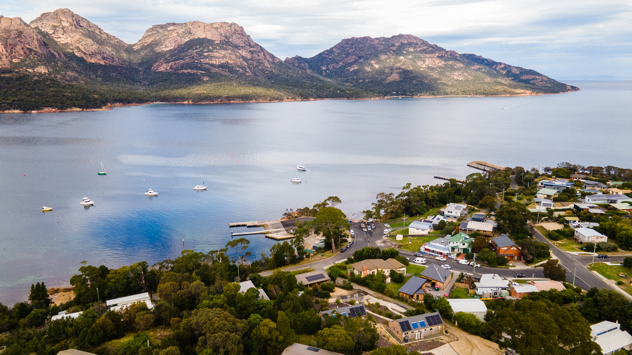 1 Garnet Avenue, Coles Bay