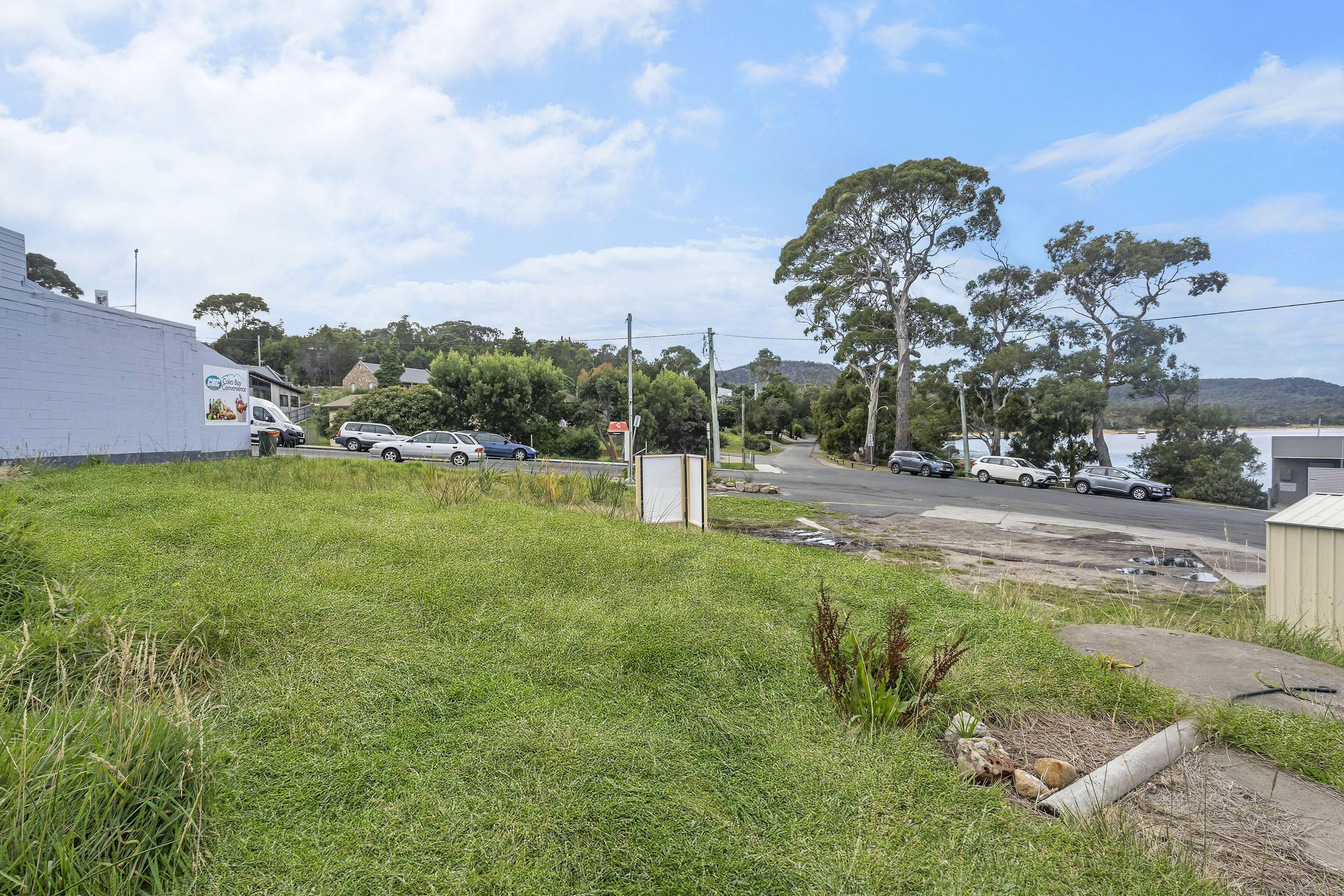 1 Garnet Avenue, Coles Bay