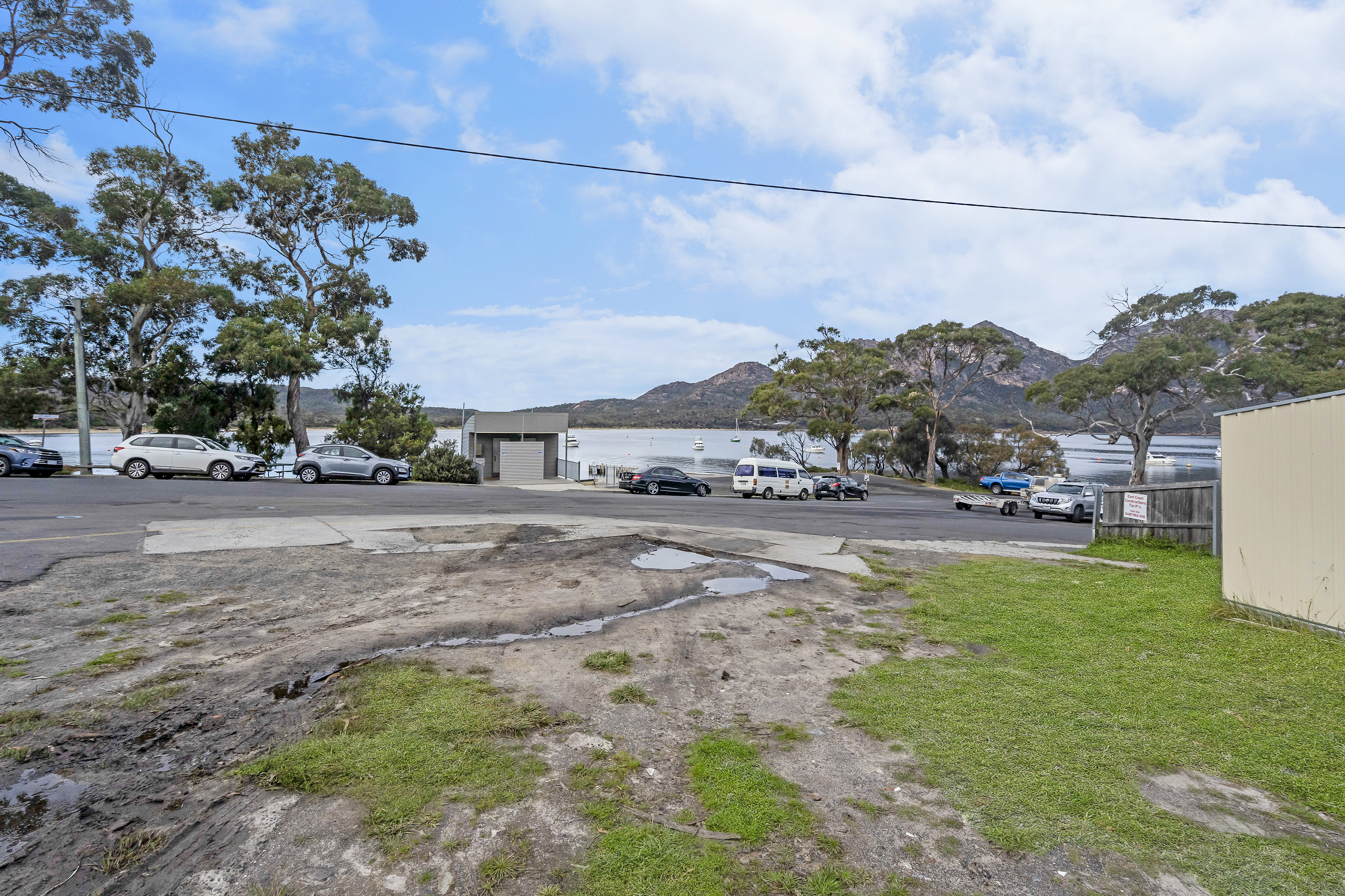 1 Garnet Avenue, Coles Bay