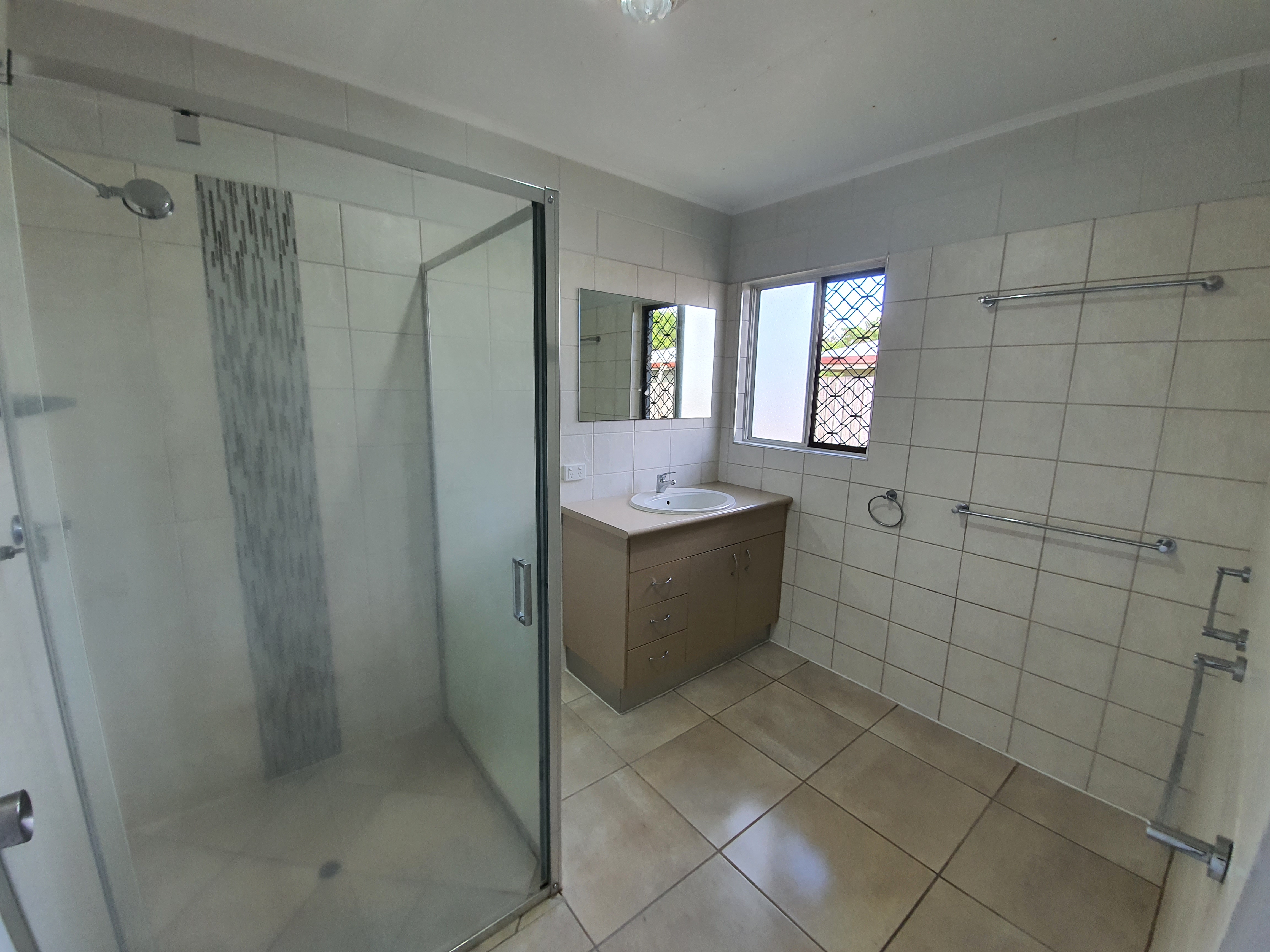 49 McConnell Street, Atherton