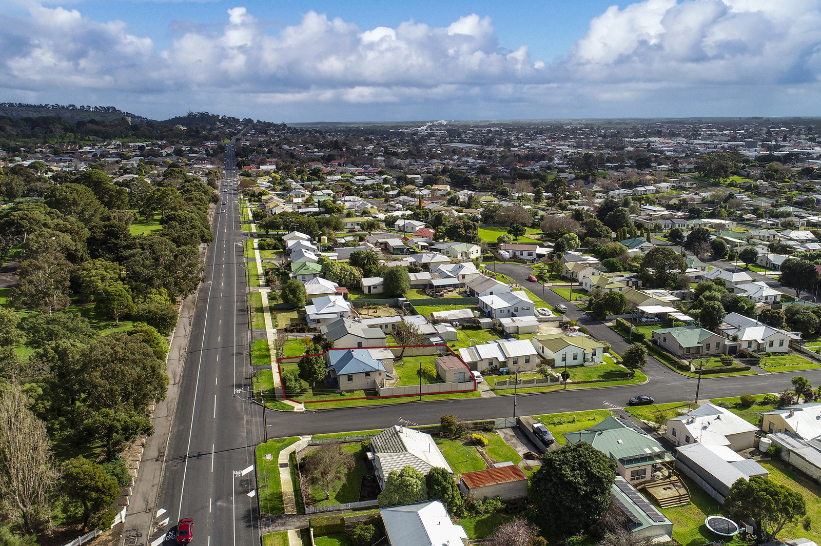 77 Lake Terrace East, Mount Gambier