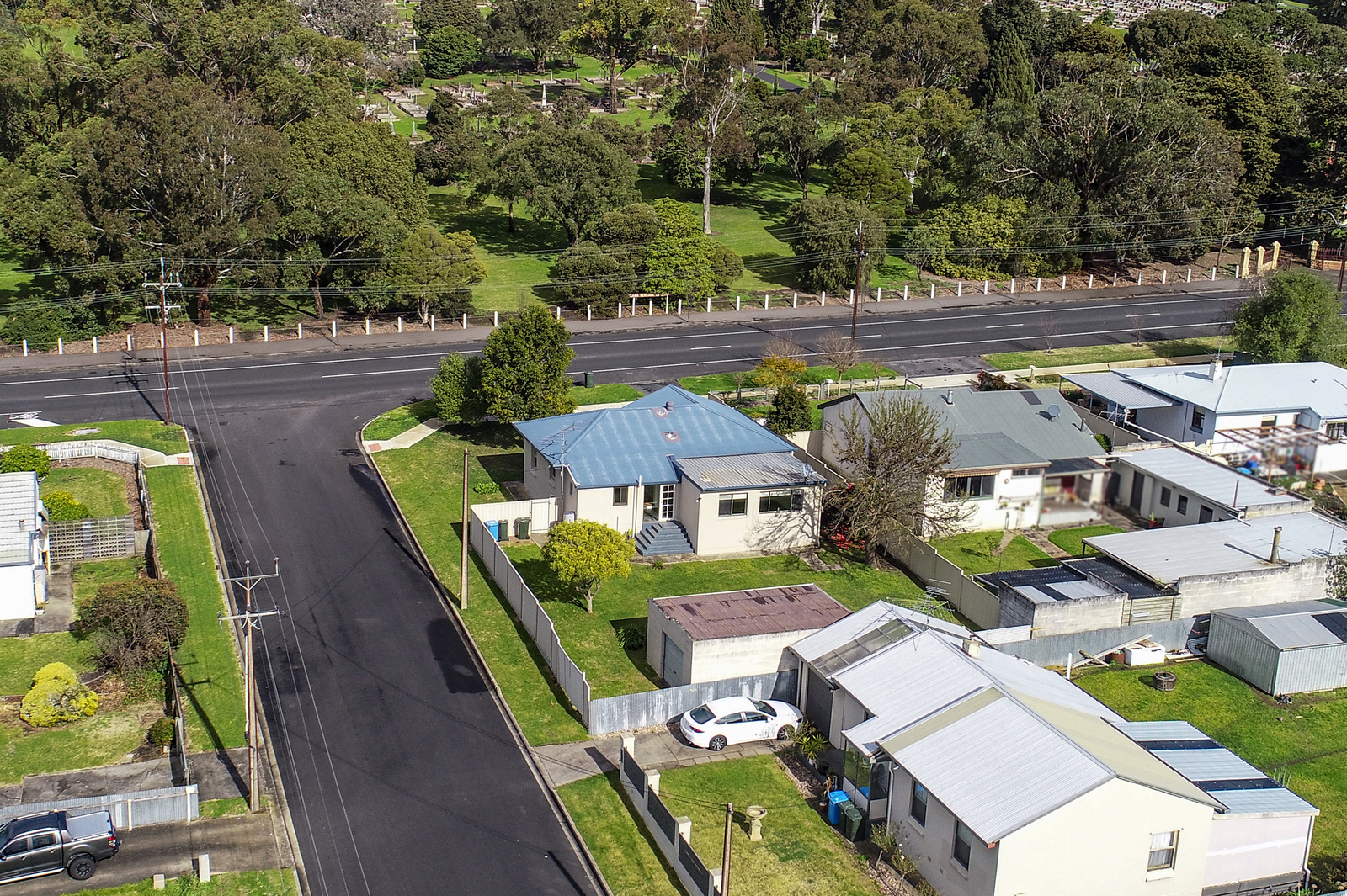 77 Lake Terrace East, Mount Gambier