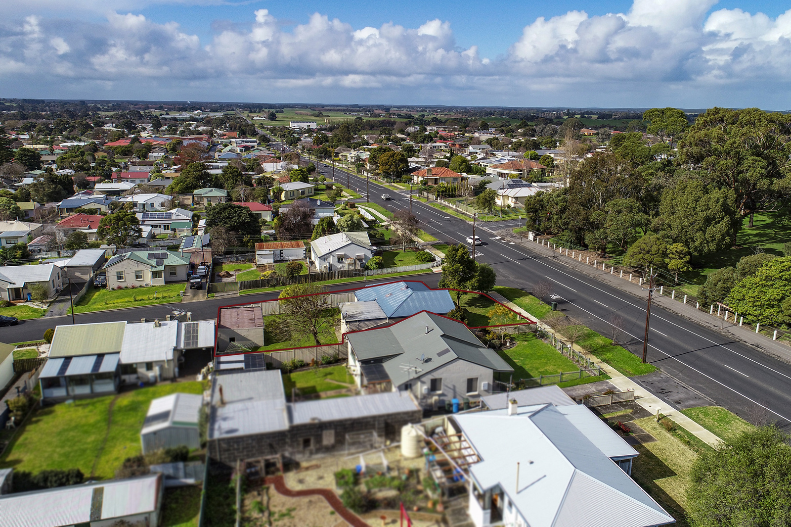 77 Lake Terrace East, Mount Gambier