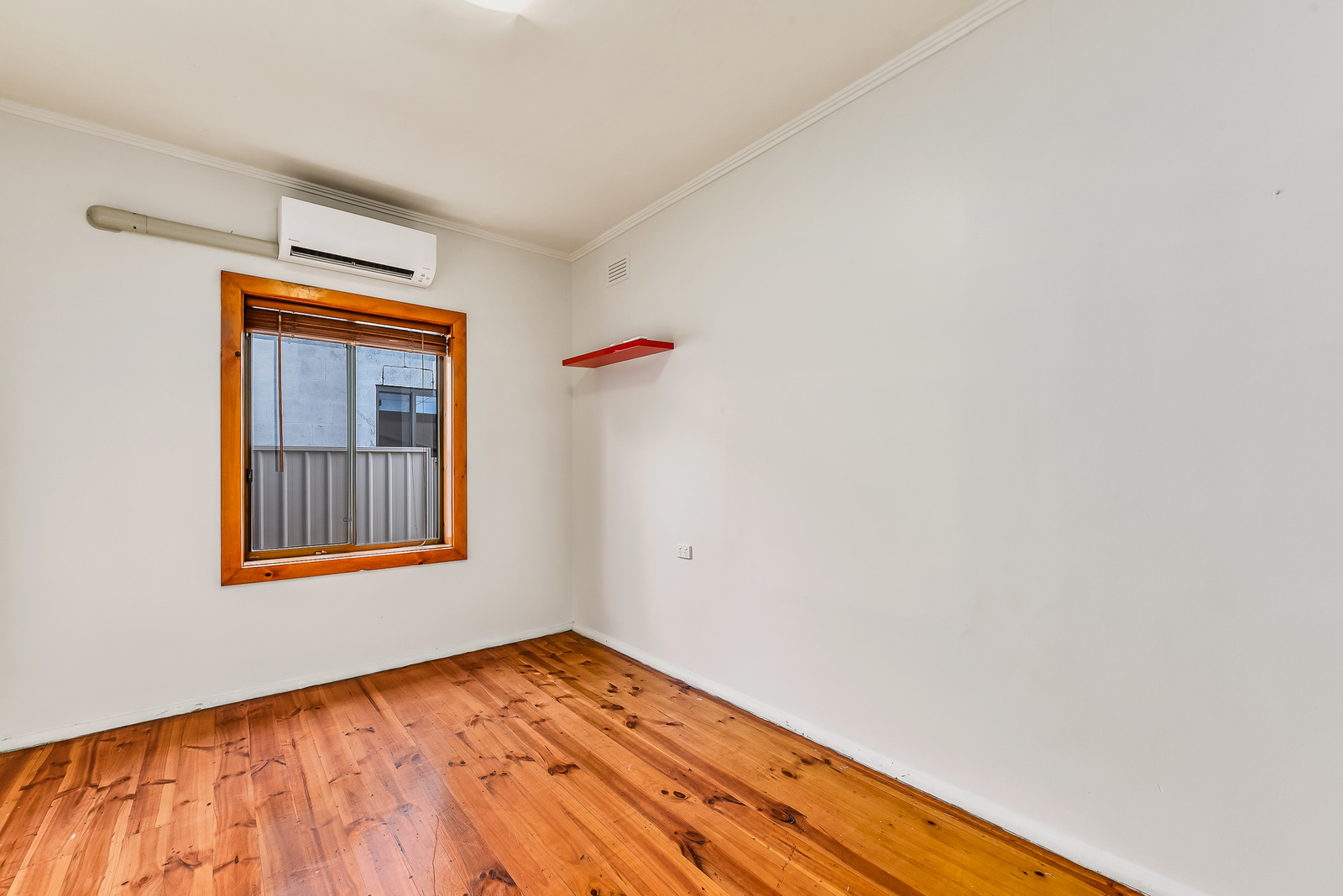 77 Lake Terrace East, Mount Gambier