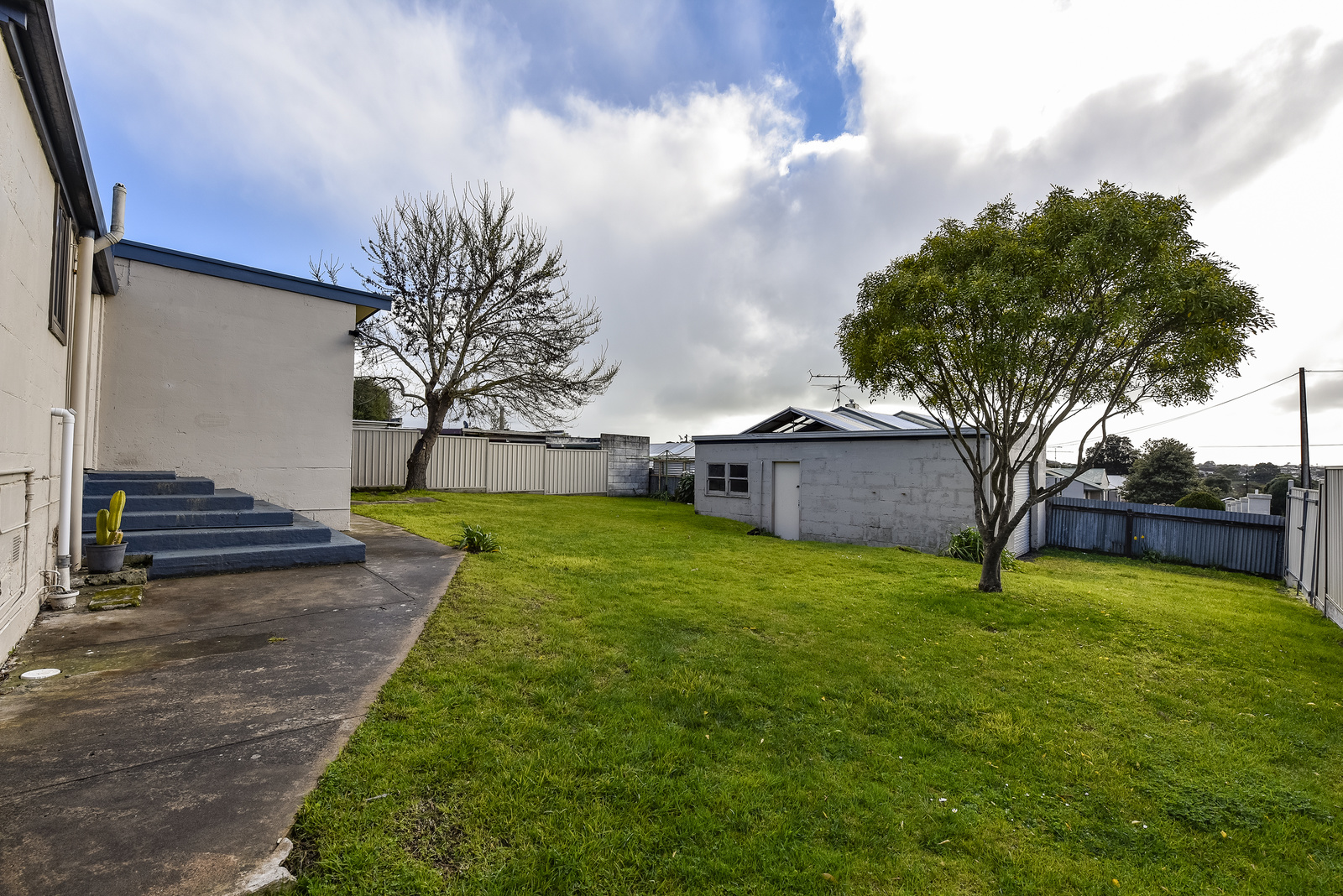 77 Lake Terrace East, Mount Gambier