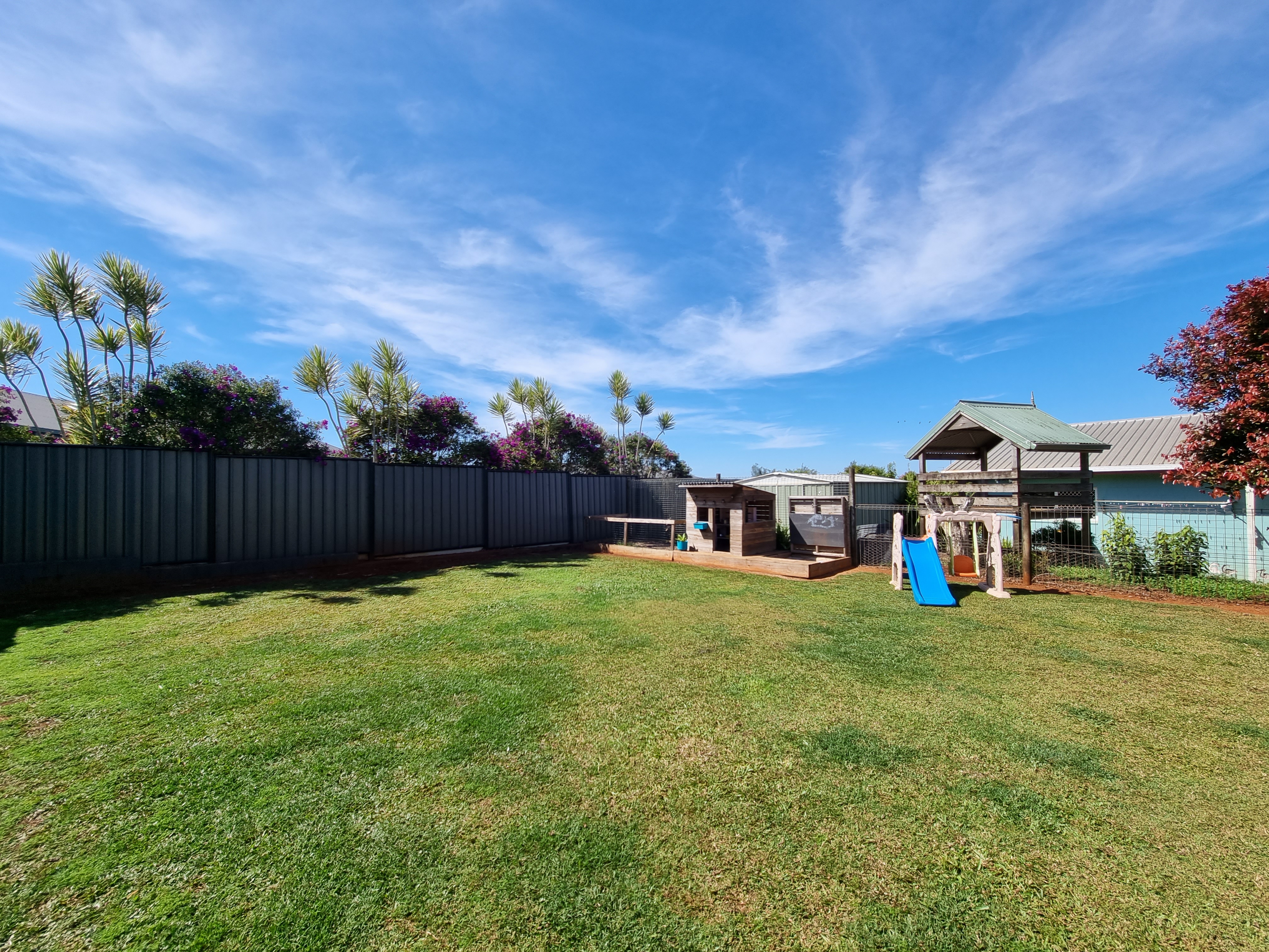 33 Viola Street, Atherton