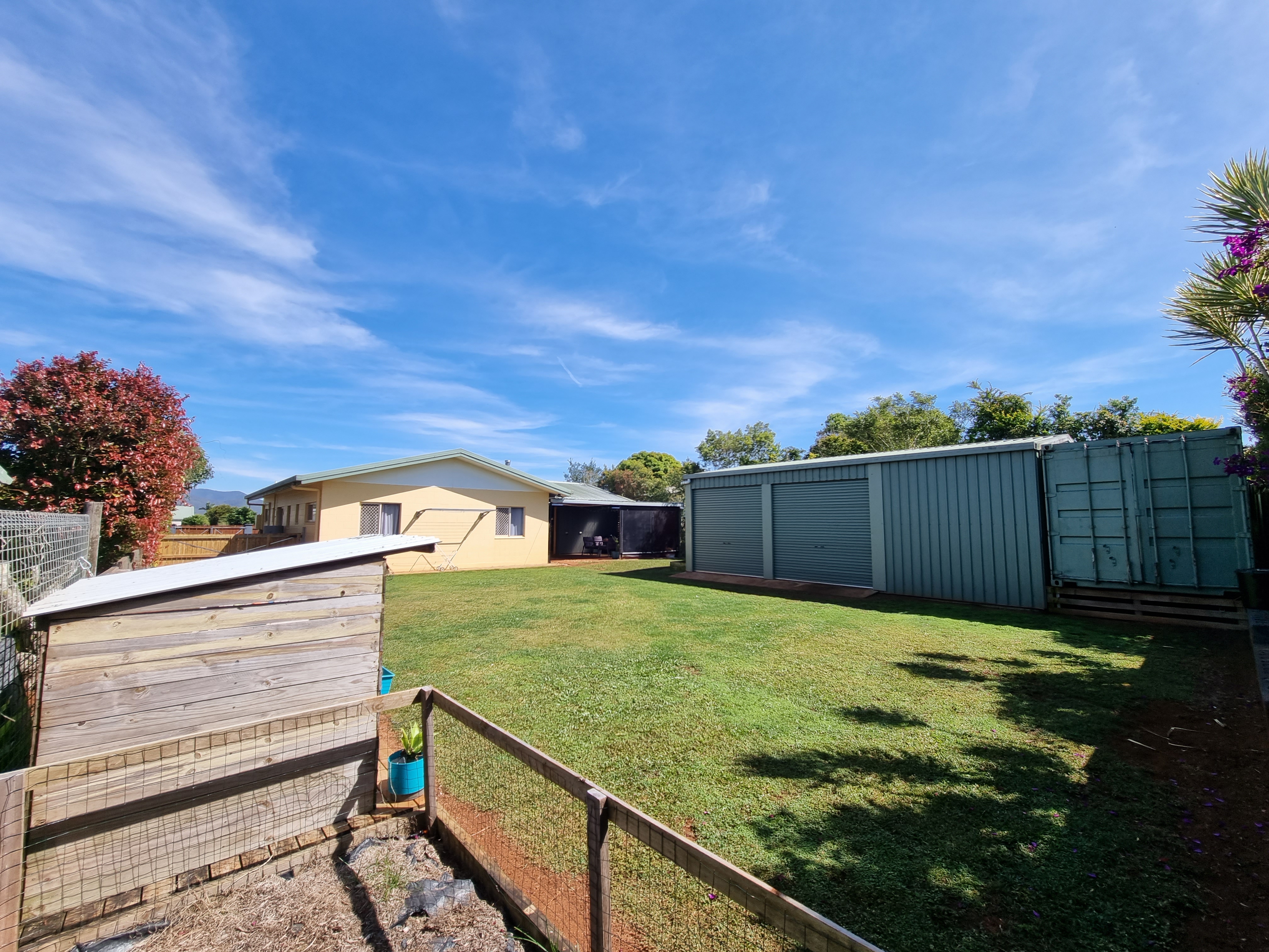 33 Viola Street, Atherton