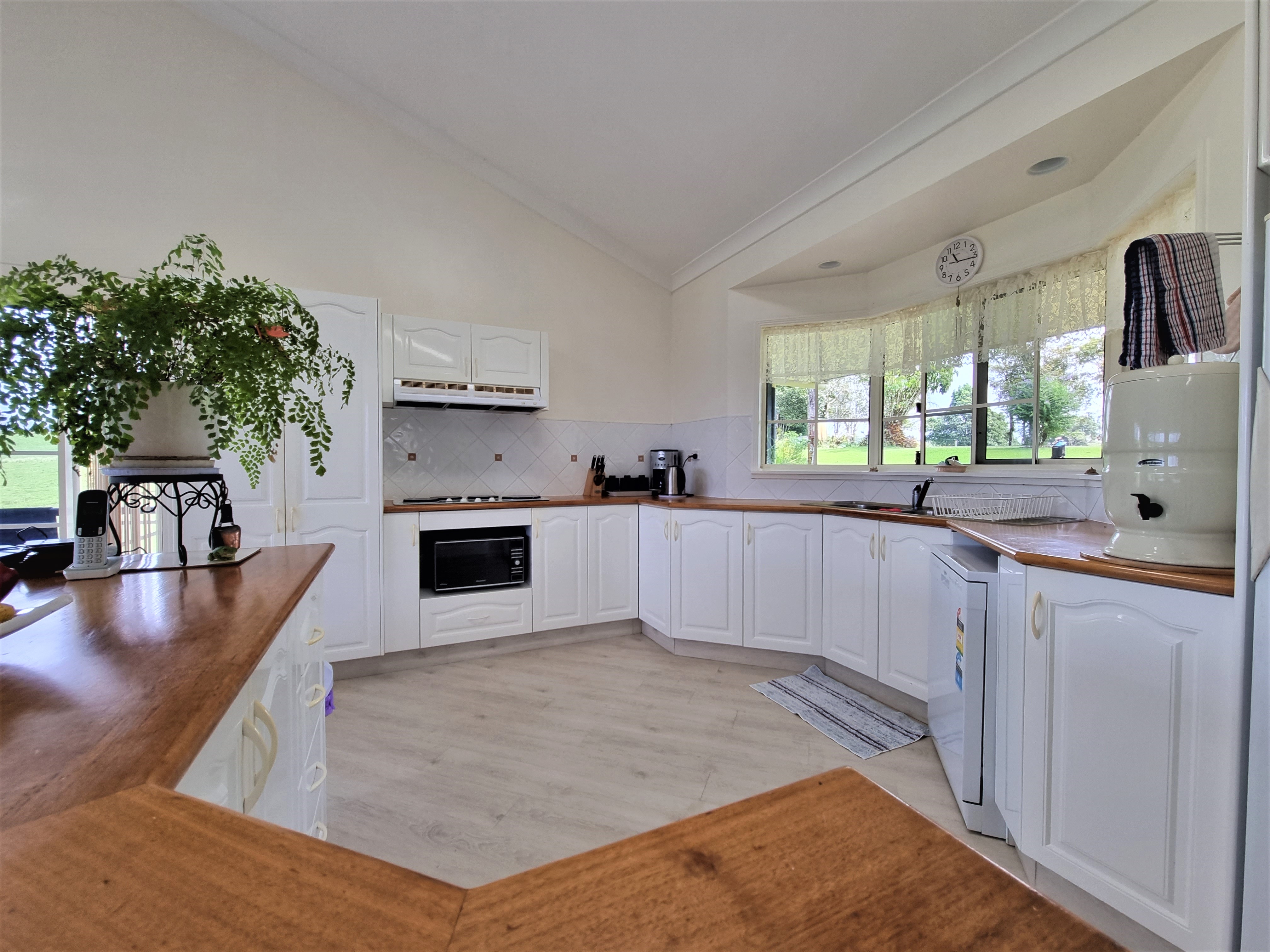 218 Junction Road, Mungalli