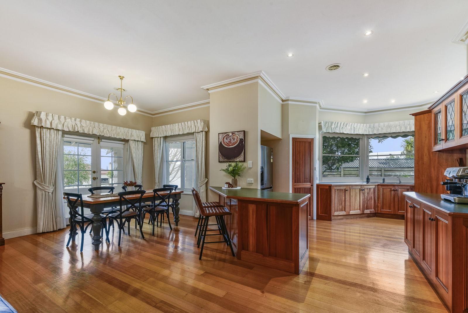 15 Shepherdson Road, Mount Gambier