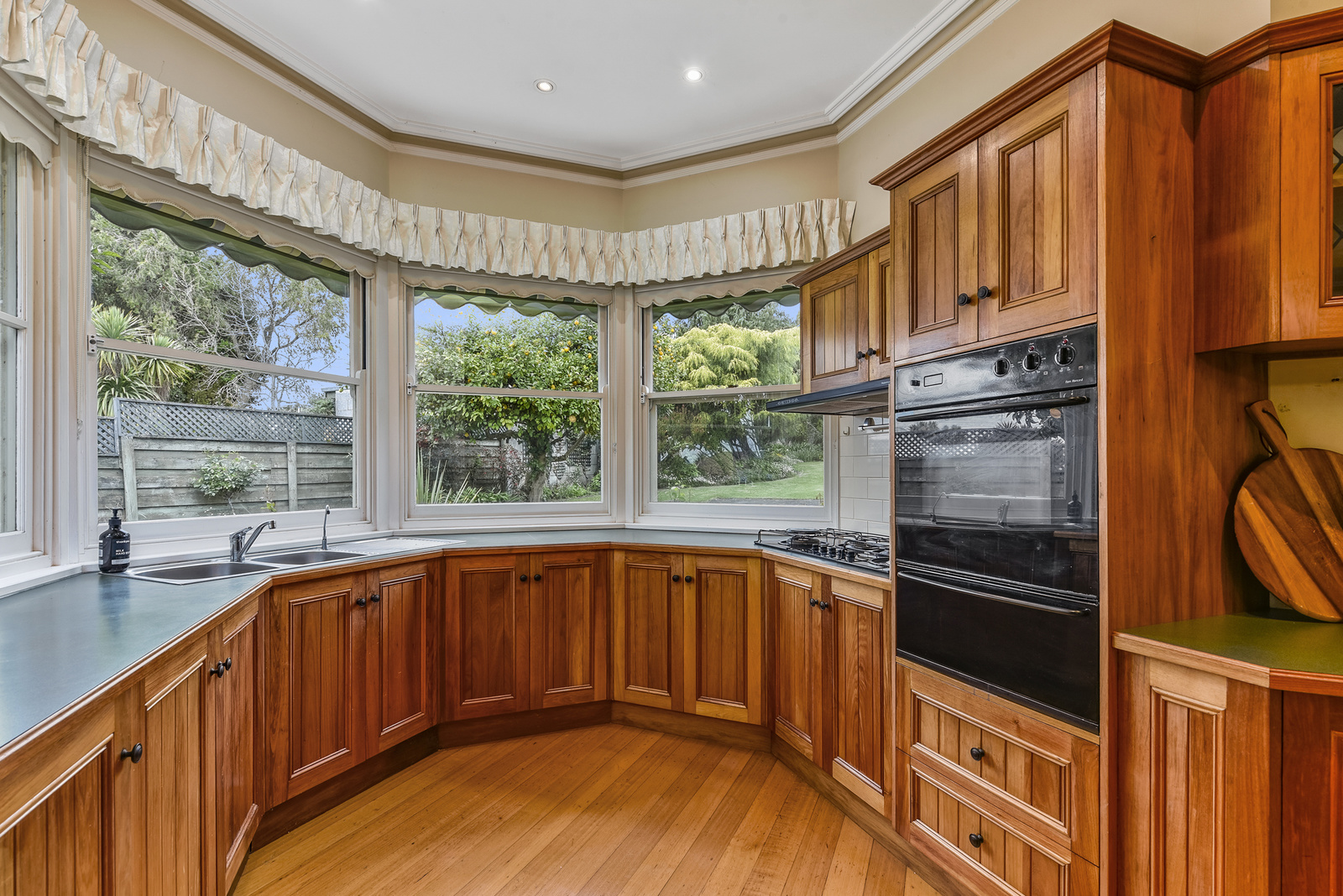 15 Shepherdson Road, Mount Gambier
