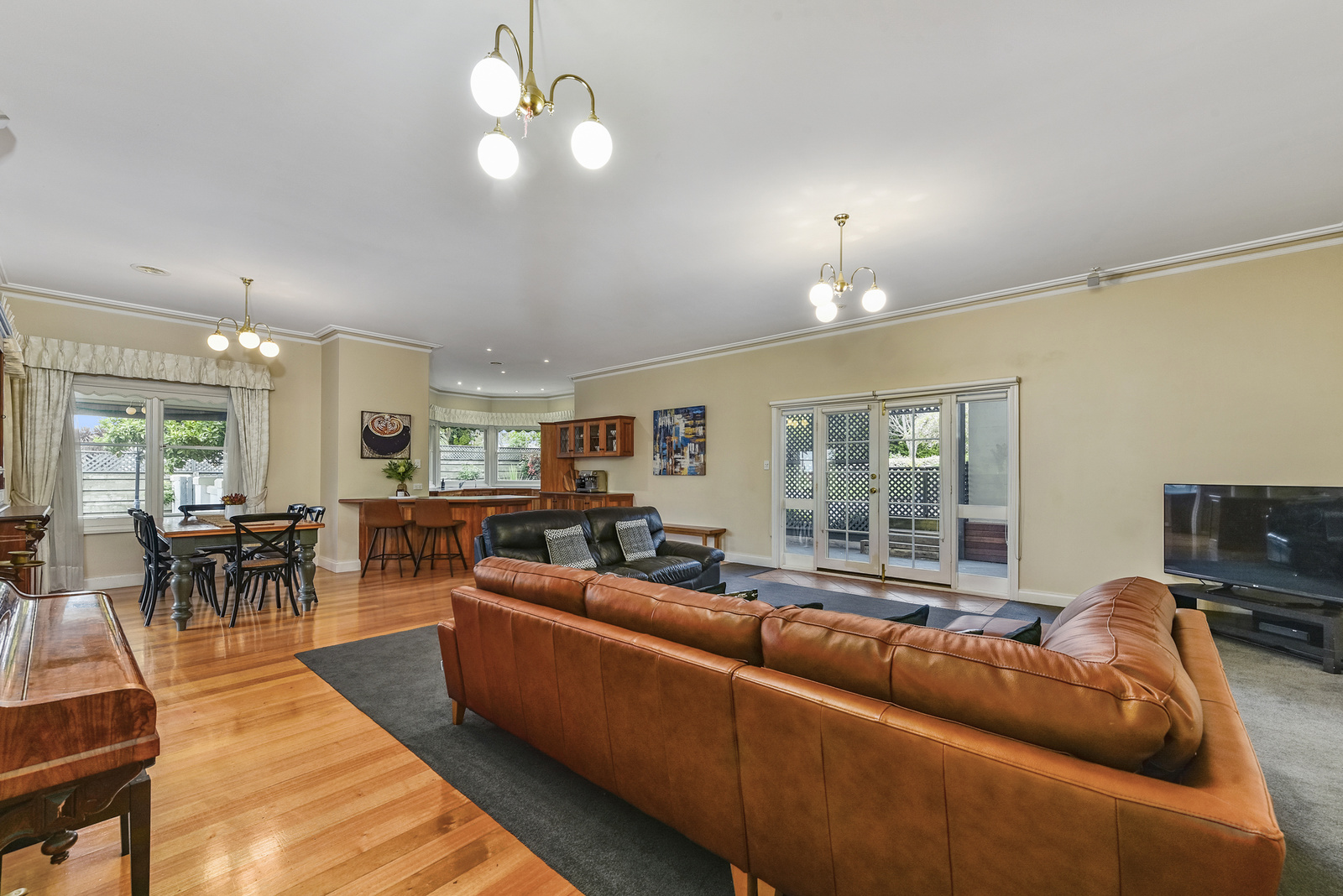 15 Shepherdson Road, Mount Gambier