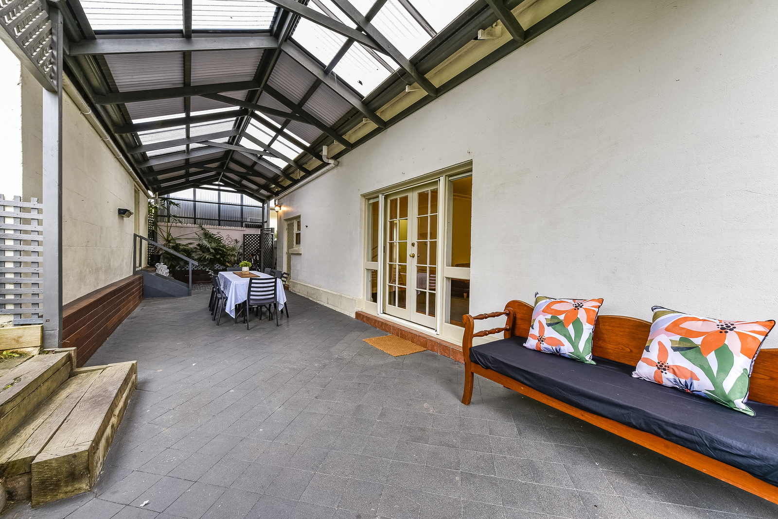 15 Shepherdson Road, Mount Gambier