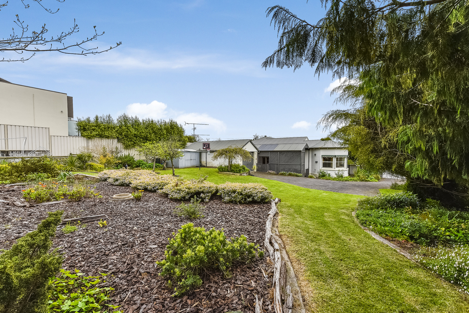 15 Shepherdson Road, Mount Gambier