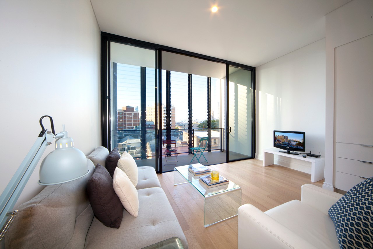 18 Bayswater Road