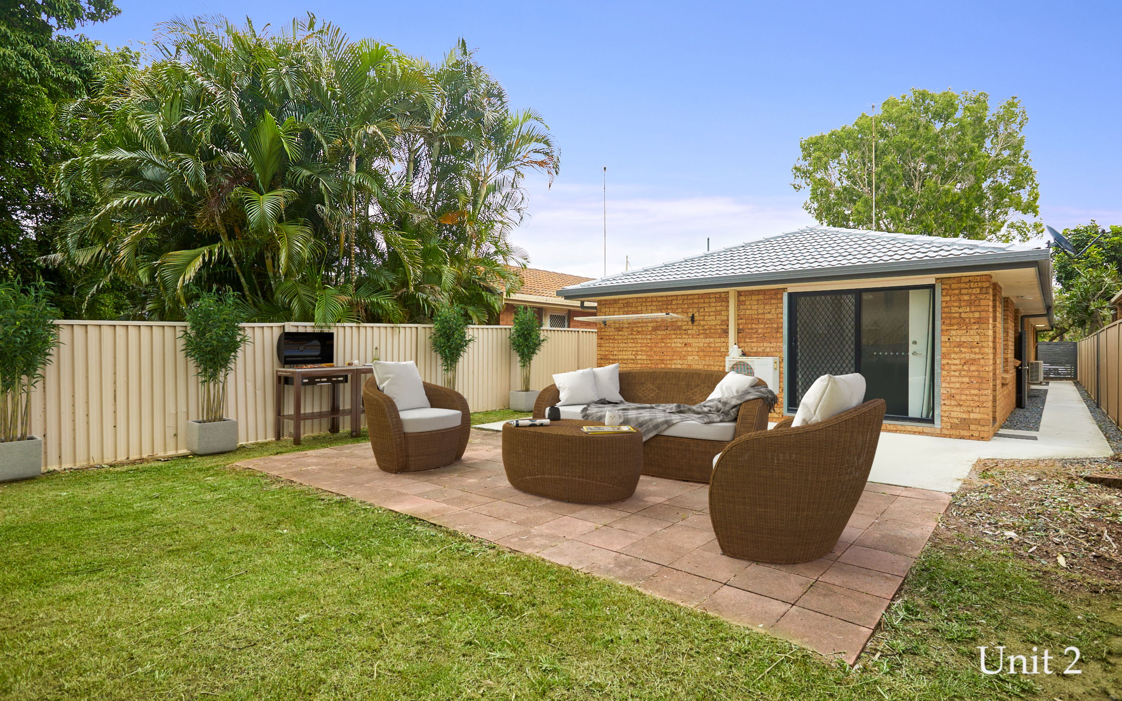 1&2 / 7 Meyer Street, Southport