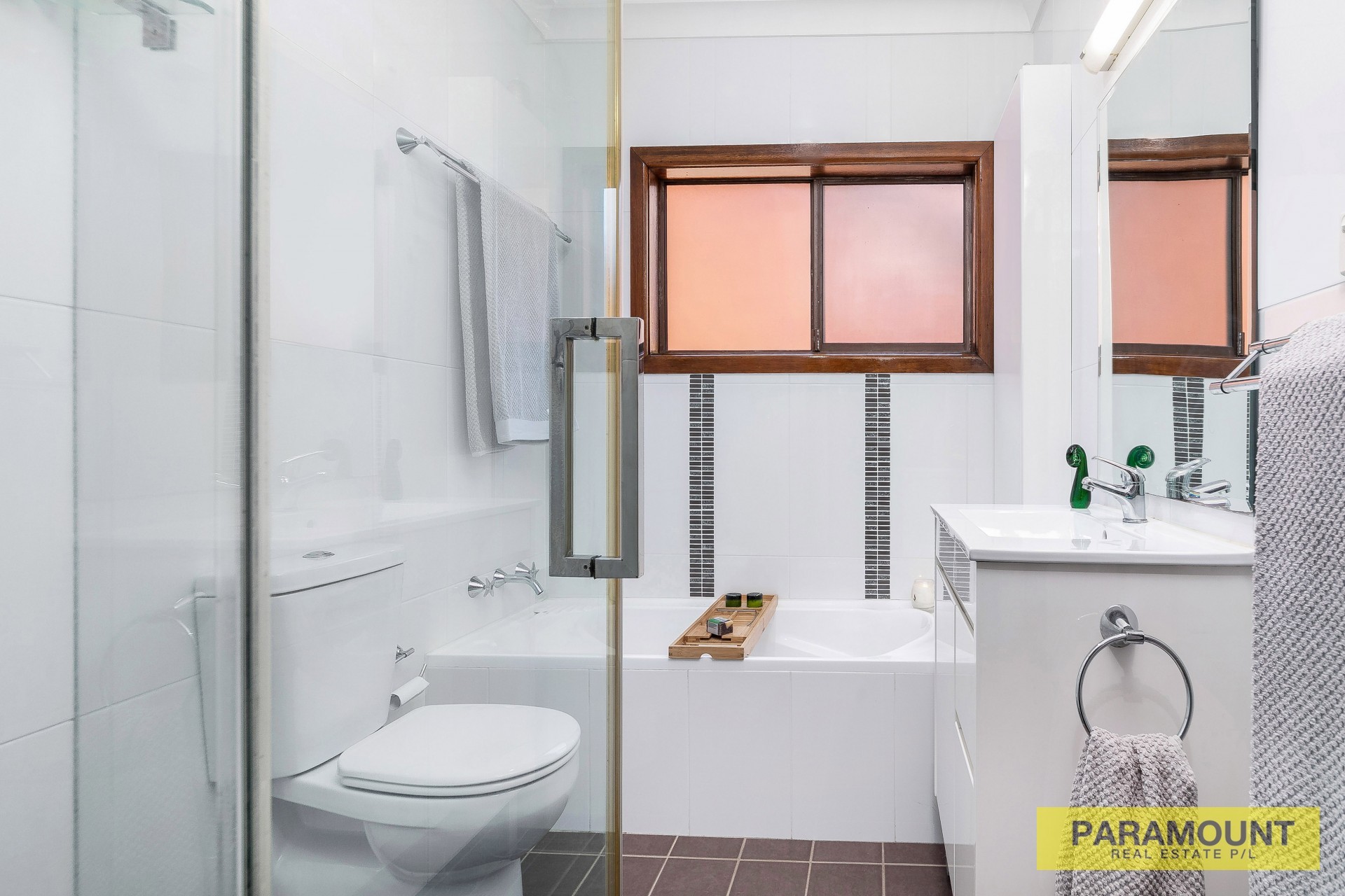 72 Clarendon Road, Peakhurst