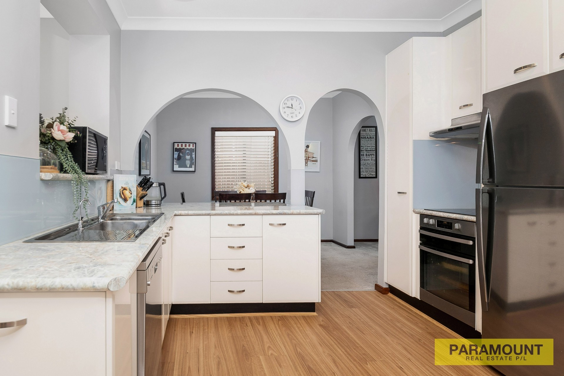 72 Clarendon Road, Peakhurst