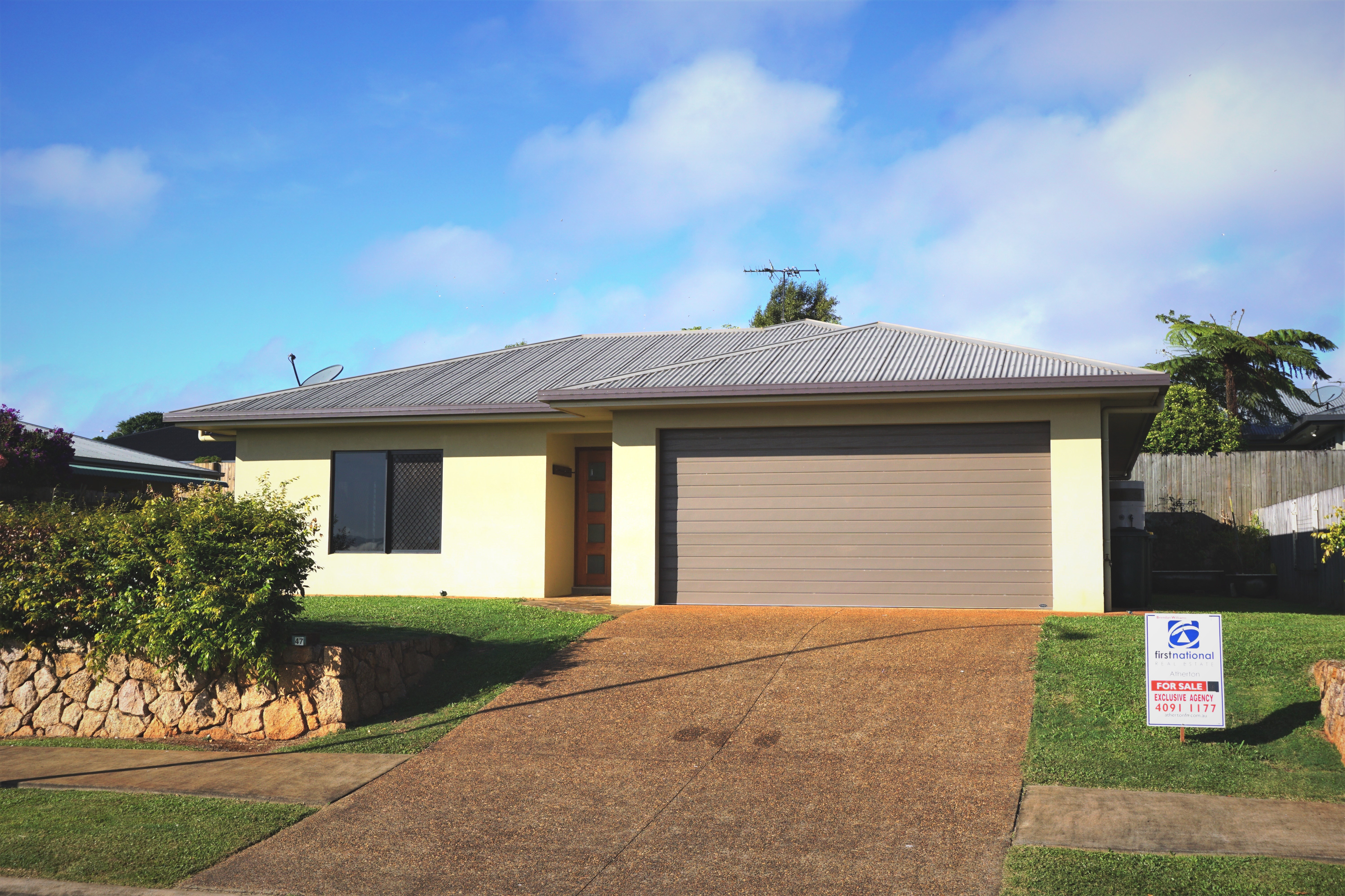 47 Tower Avenue, Atherton