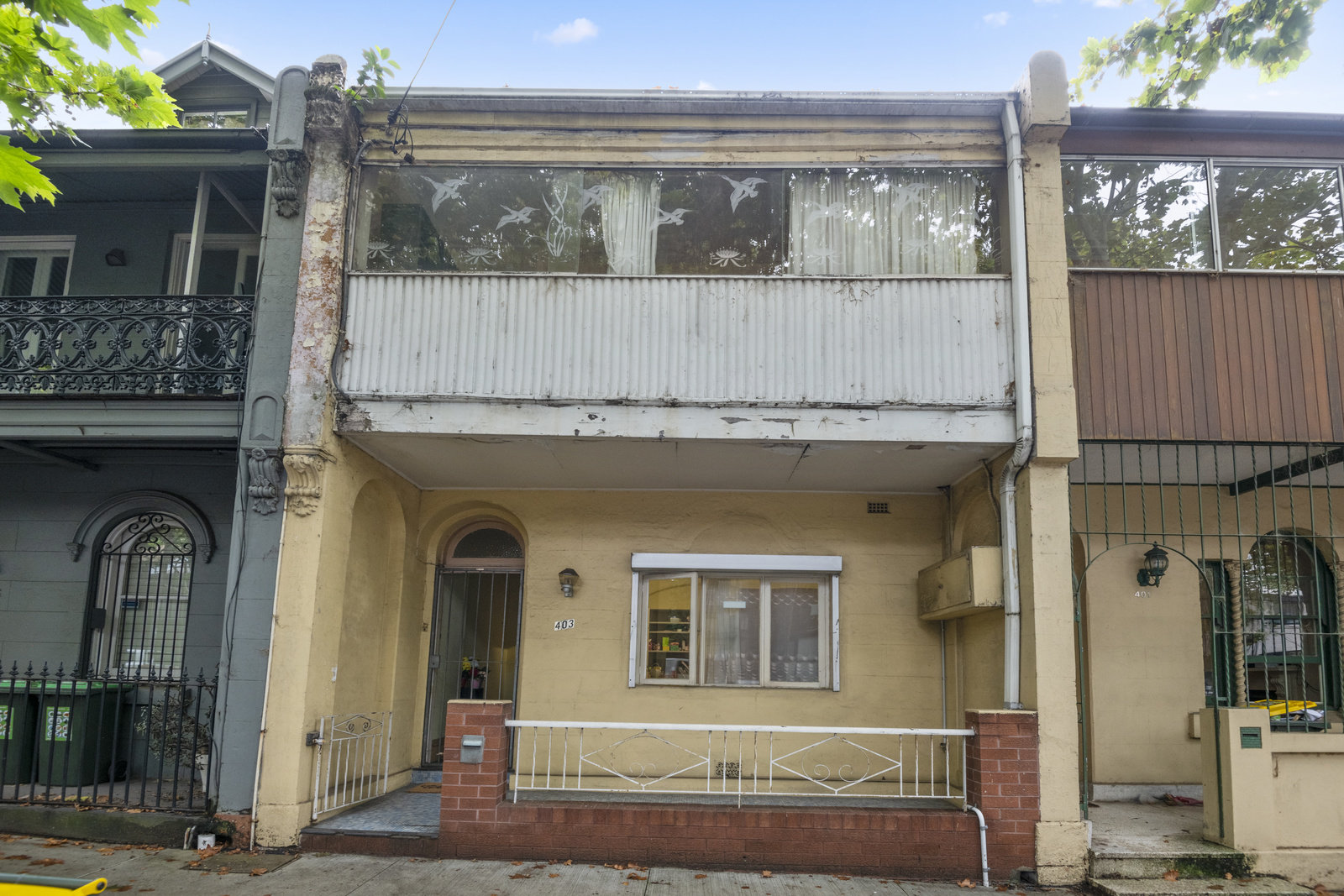 403 South Dowling Street